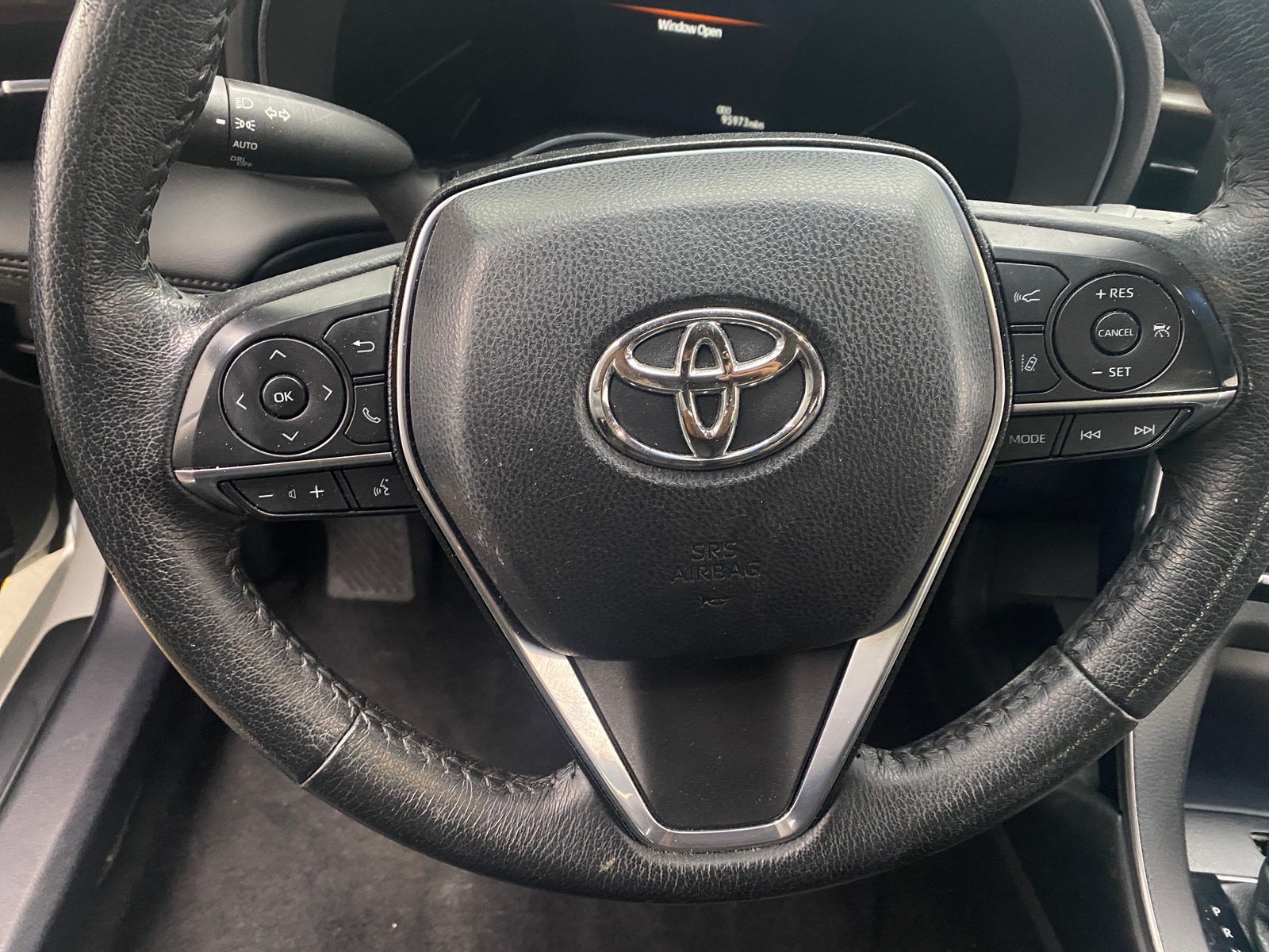 Thumbnail: 2022 Toyota Avalon - 4