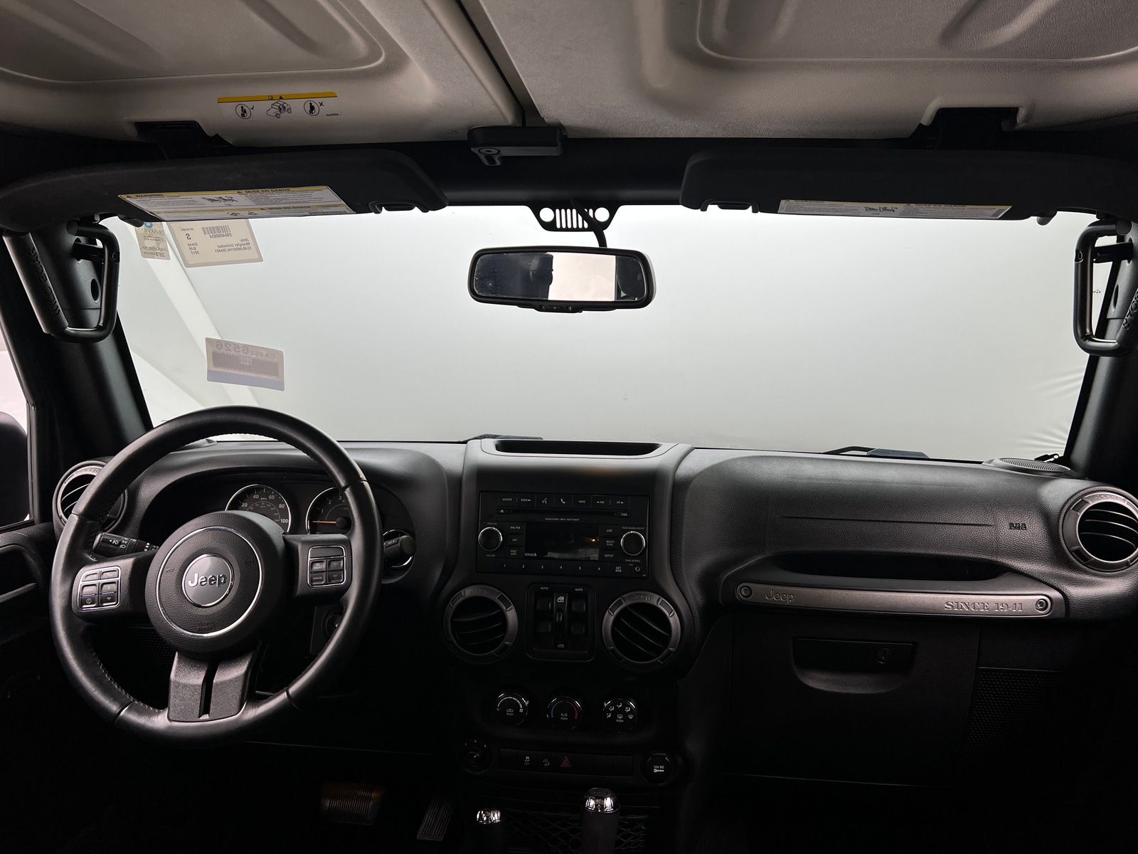 Thumbnail: 2017 Jeep Wrangler - 3