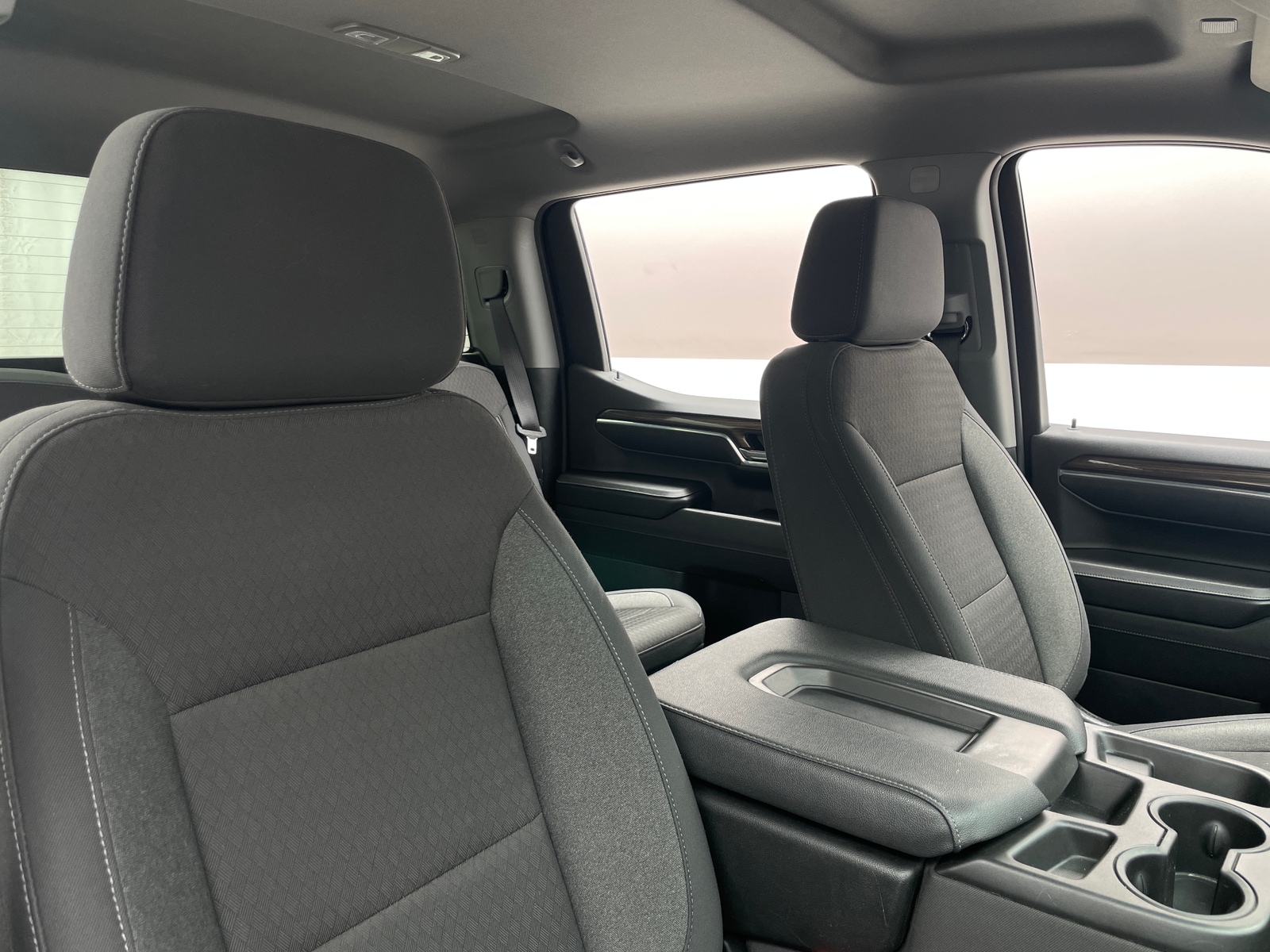 Thumbnail: 2024 Chevrolet Silverado 1500 - 2