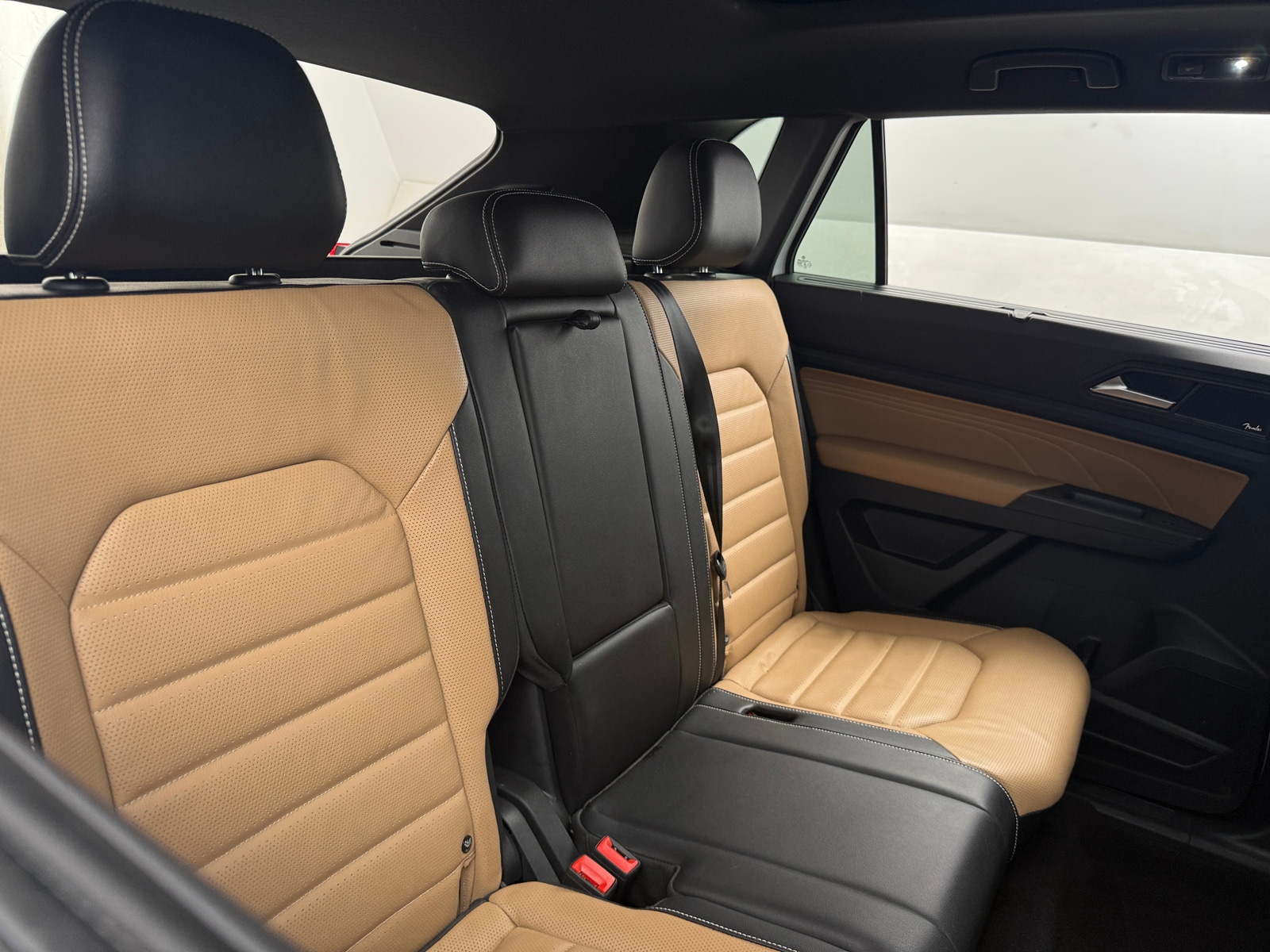 Thumbnail: 2022 Volkswagen Atlas - 5