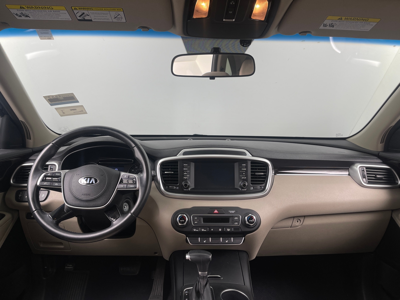 Thumbnail: 2020 Kia Sorento - 3