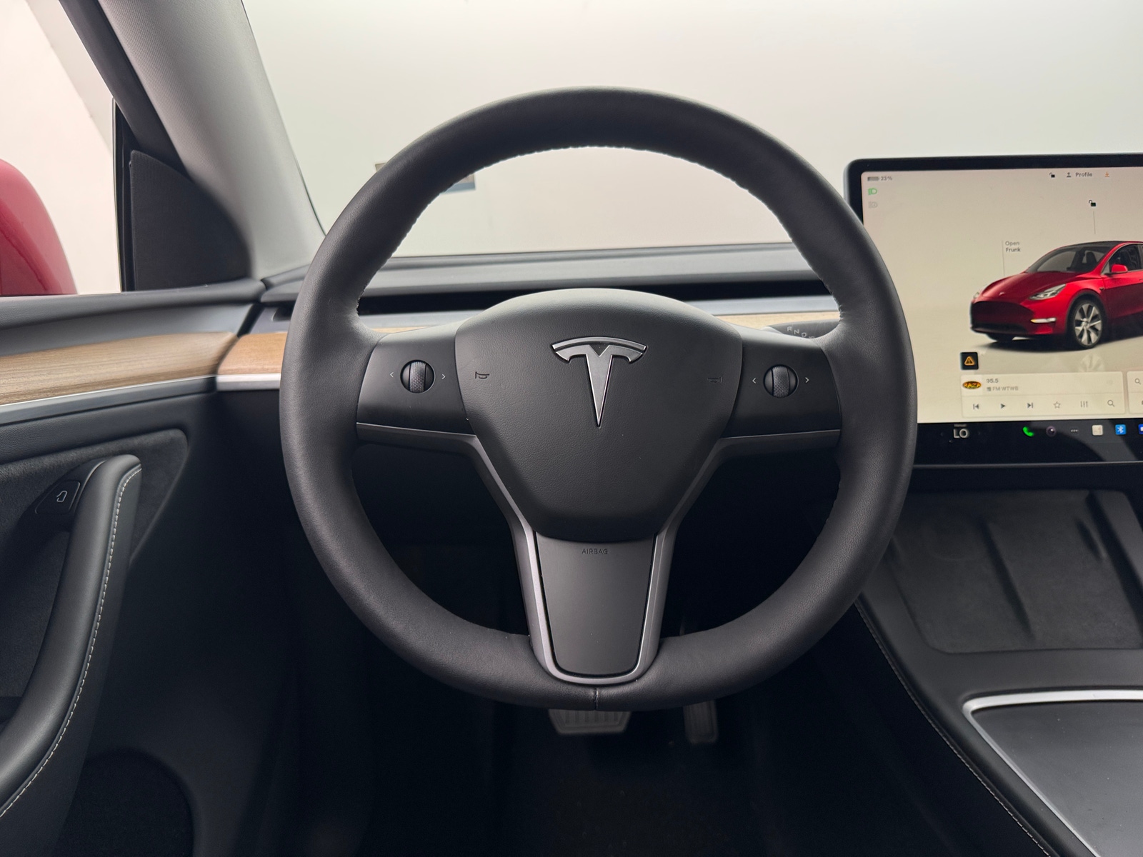 Thumbnail: 2024 Tesla Model Y - 4