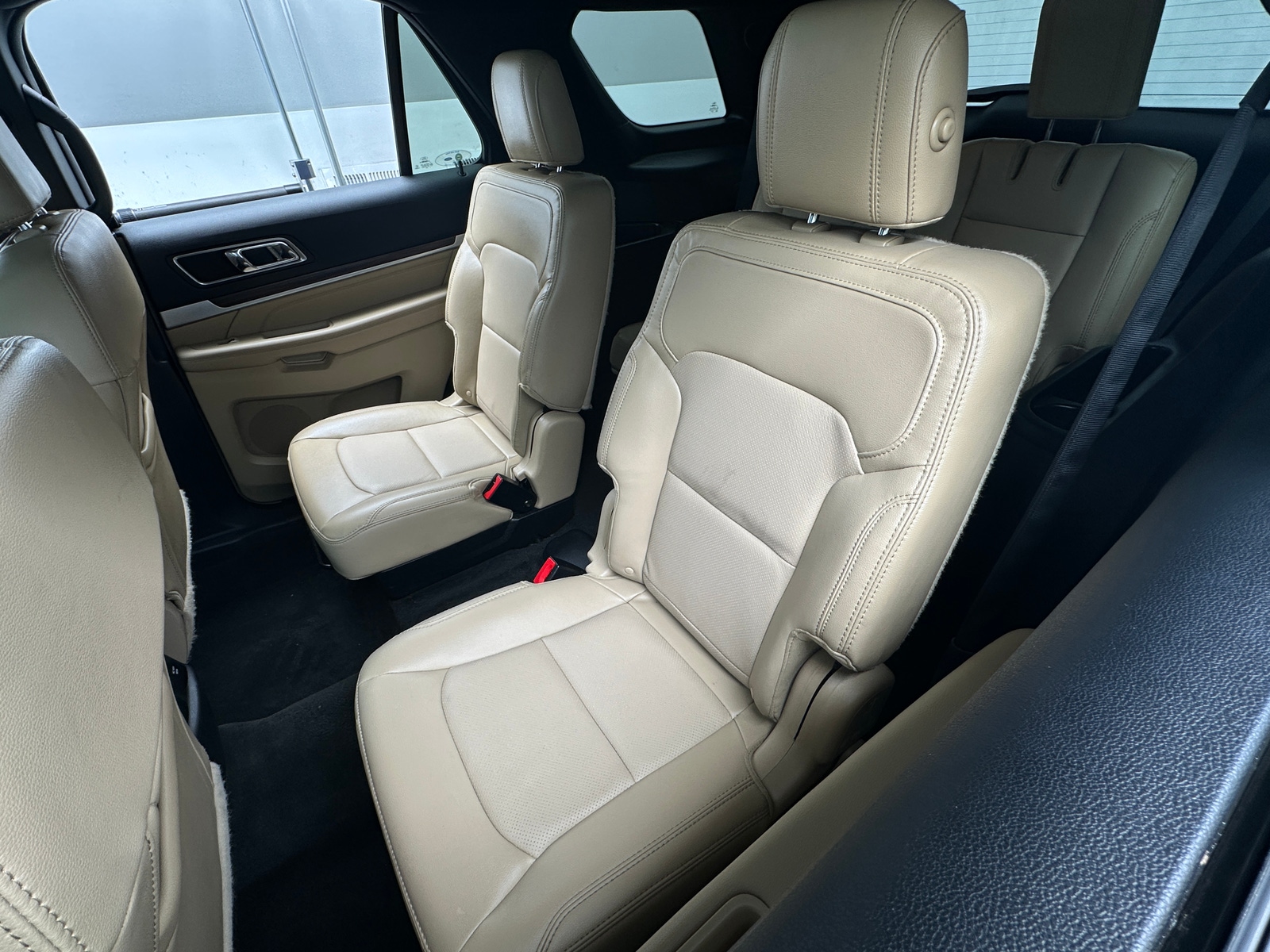Thumbnail: 2017 Ford Explorer - 5