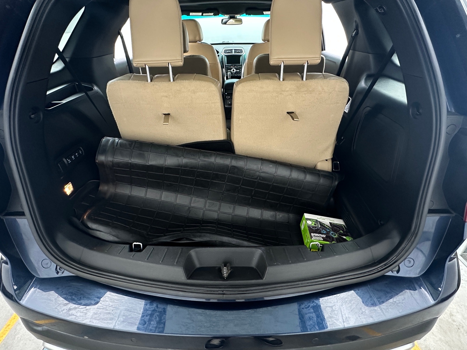 Thumbnail: 2017 Ford Explorer - 6