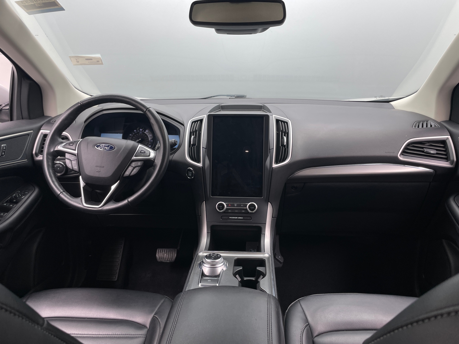 Thumbnail: 2022 Ford Edge - 2