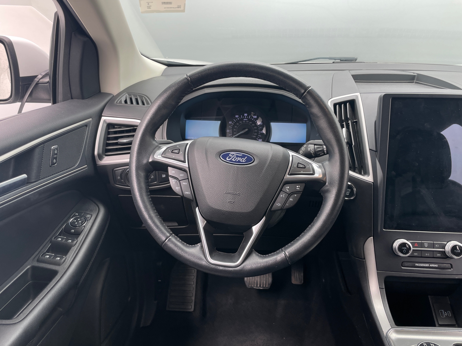 Thumbnail: 2022 Ford Edge - 4