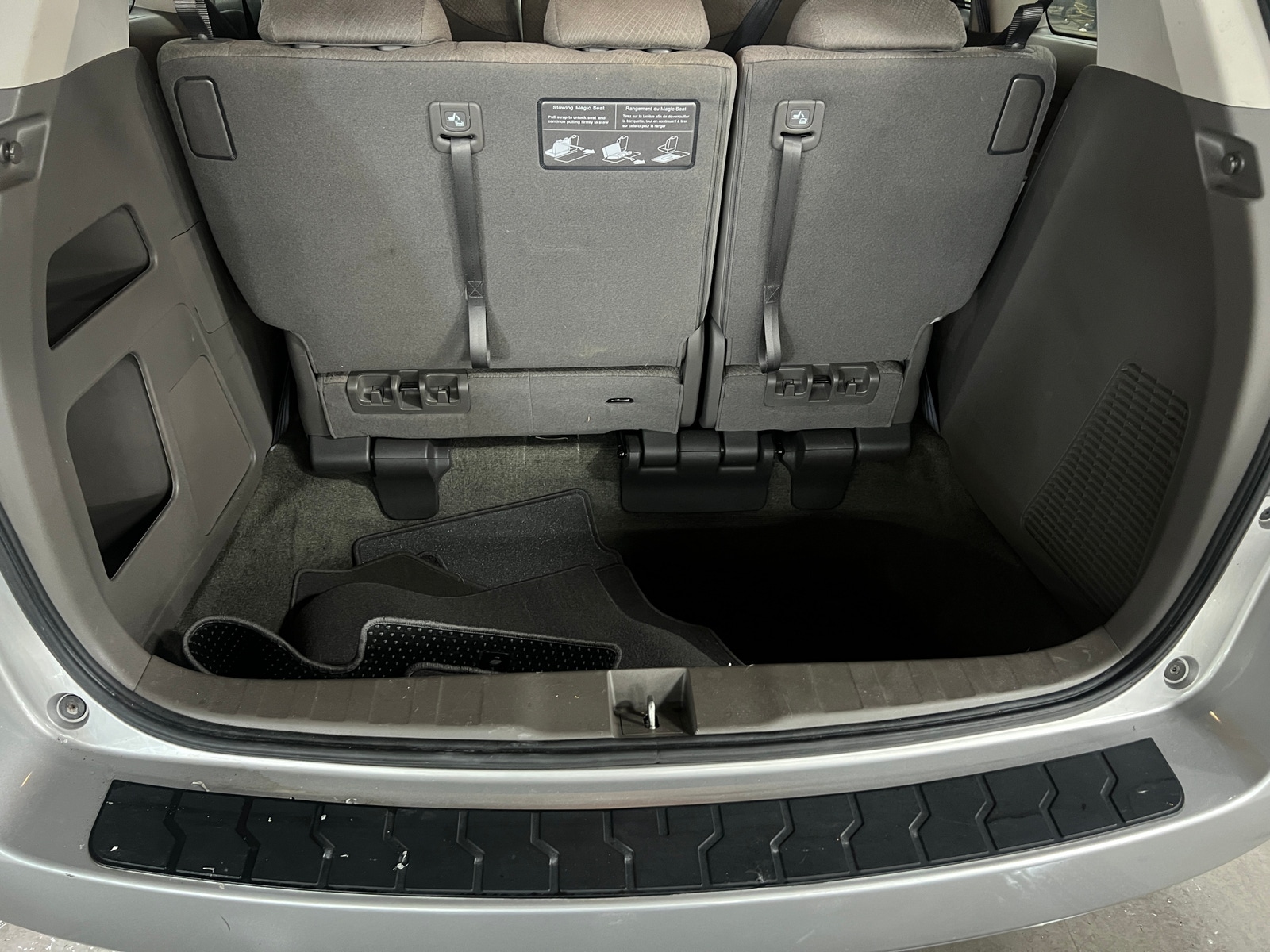 Thumbnail: 2014 Honda Odyssey - 7