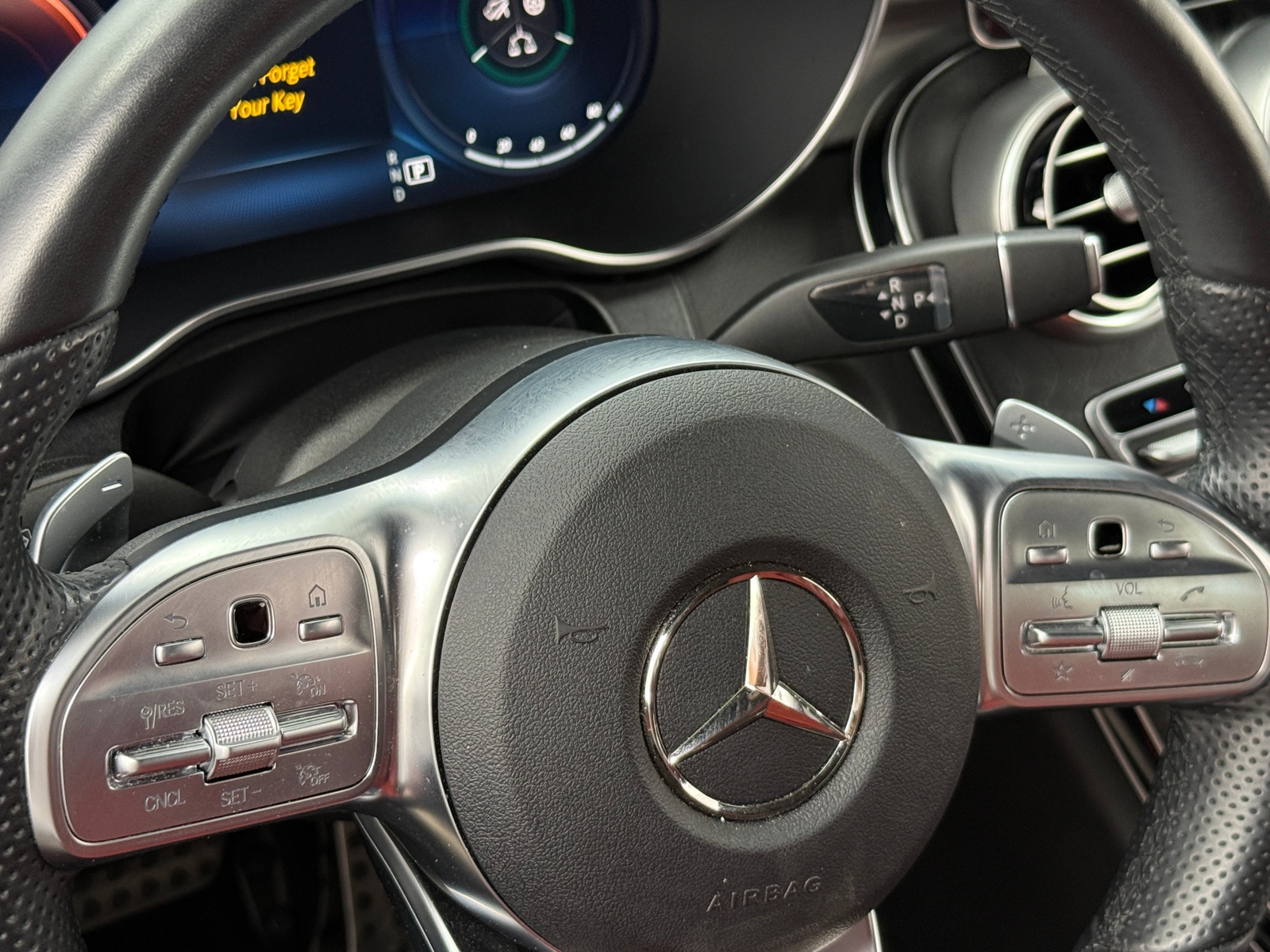 Thumbnail: 2023 Mercedes-Benz C-Class - 4