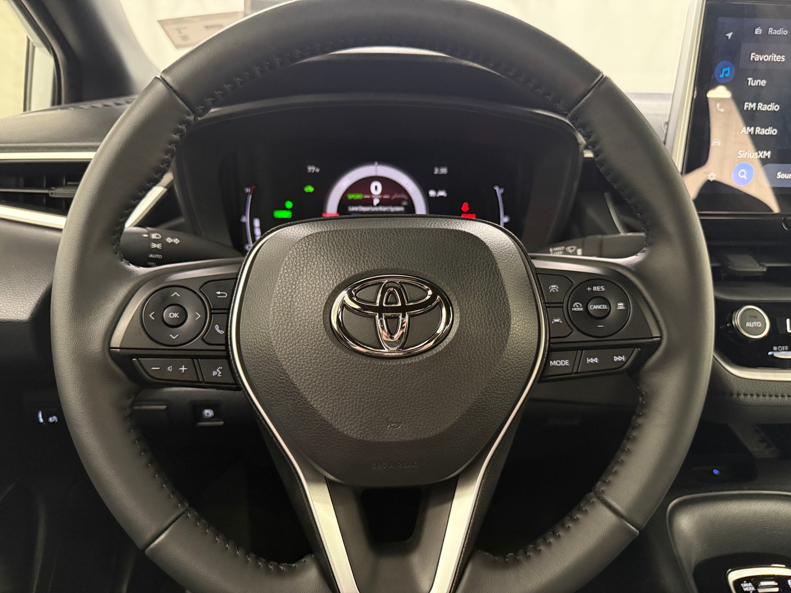 Thumbnail: 2025 Toyota Corolla - 5