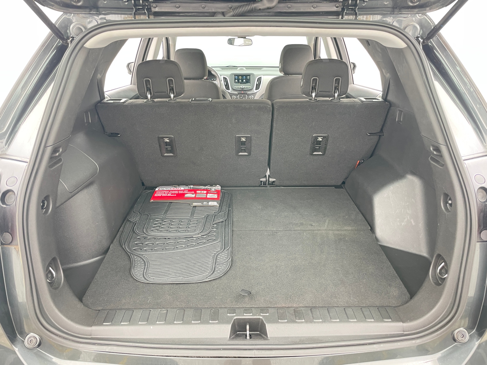 Thumbnail: 2019 Chevrolet Equinox - 7