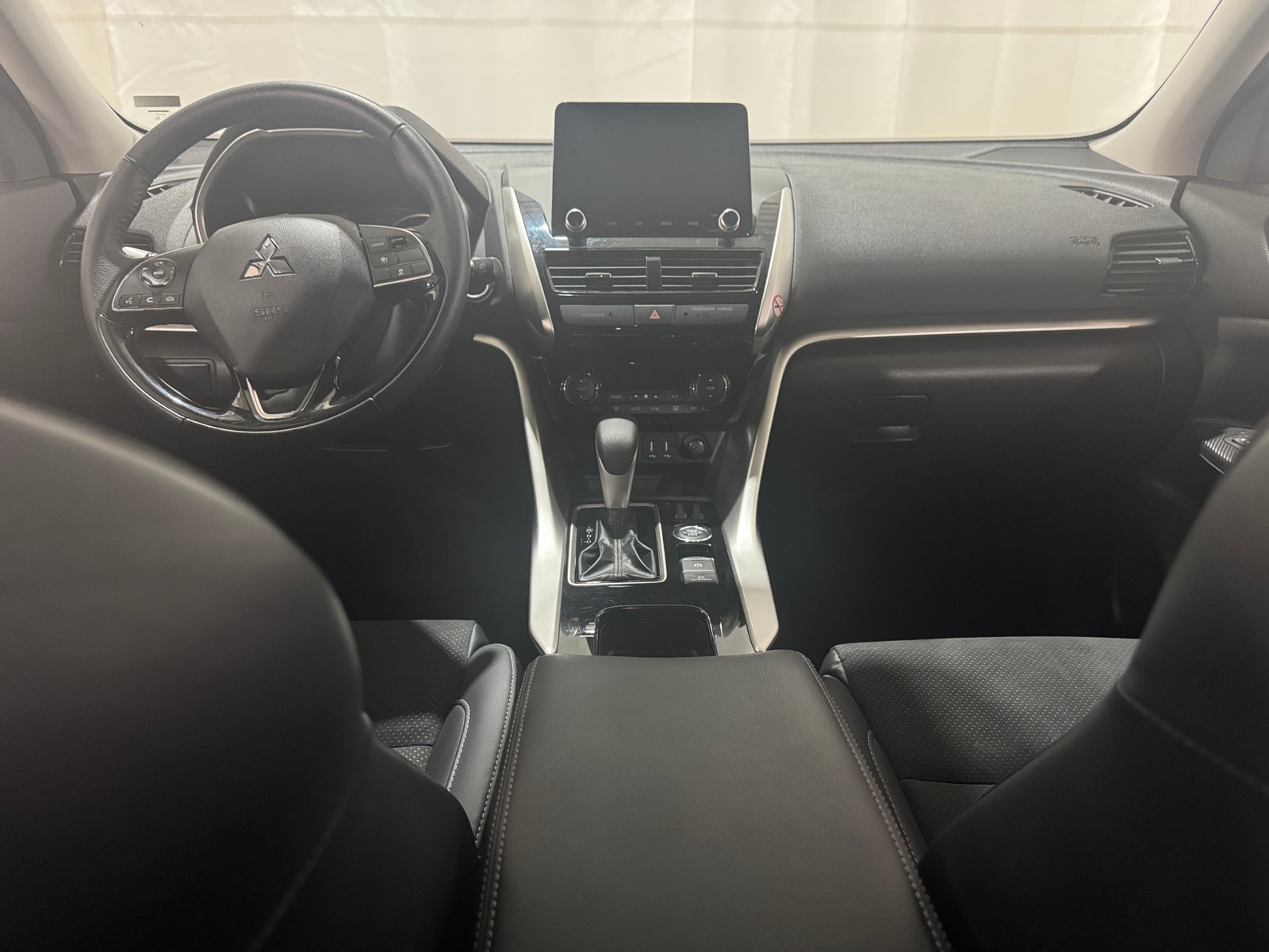 Thumbnail: 2025 Mitsubishi Eclipse Cross - 3