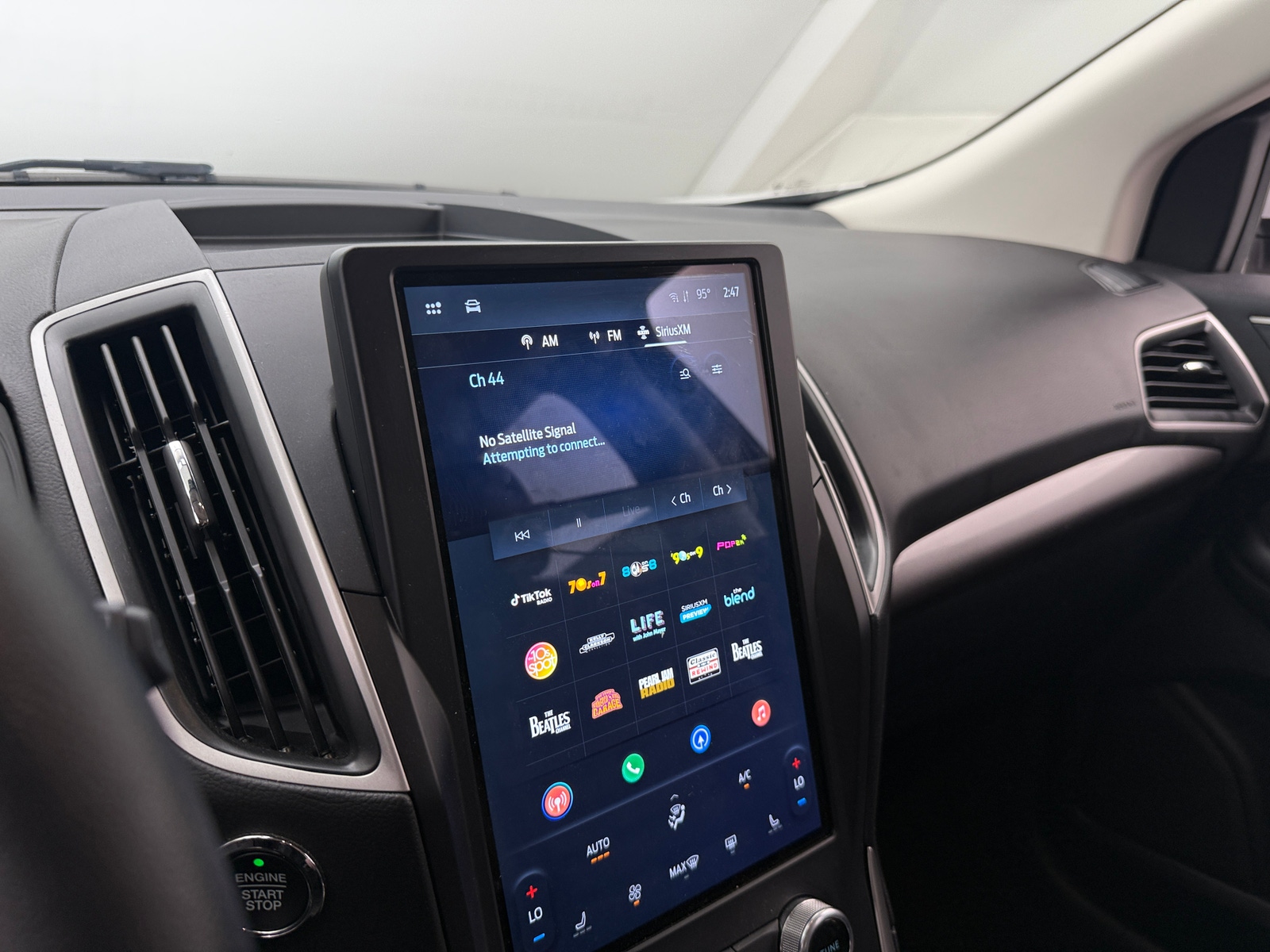 Thumbnail: 2024 Ford Edge - 3