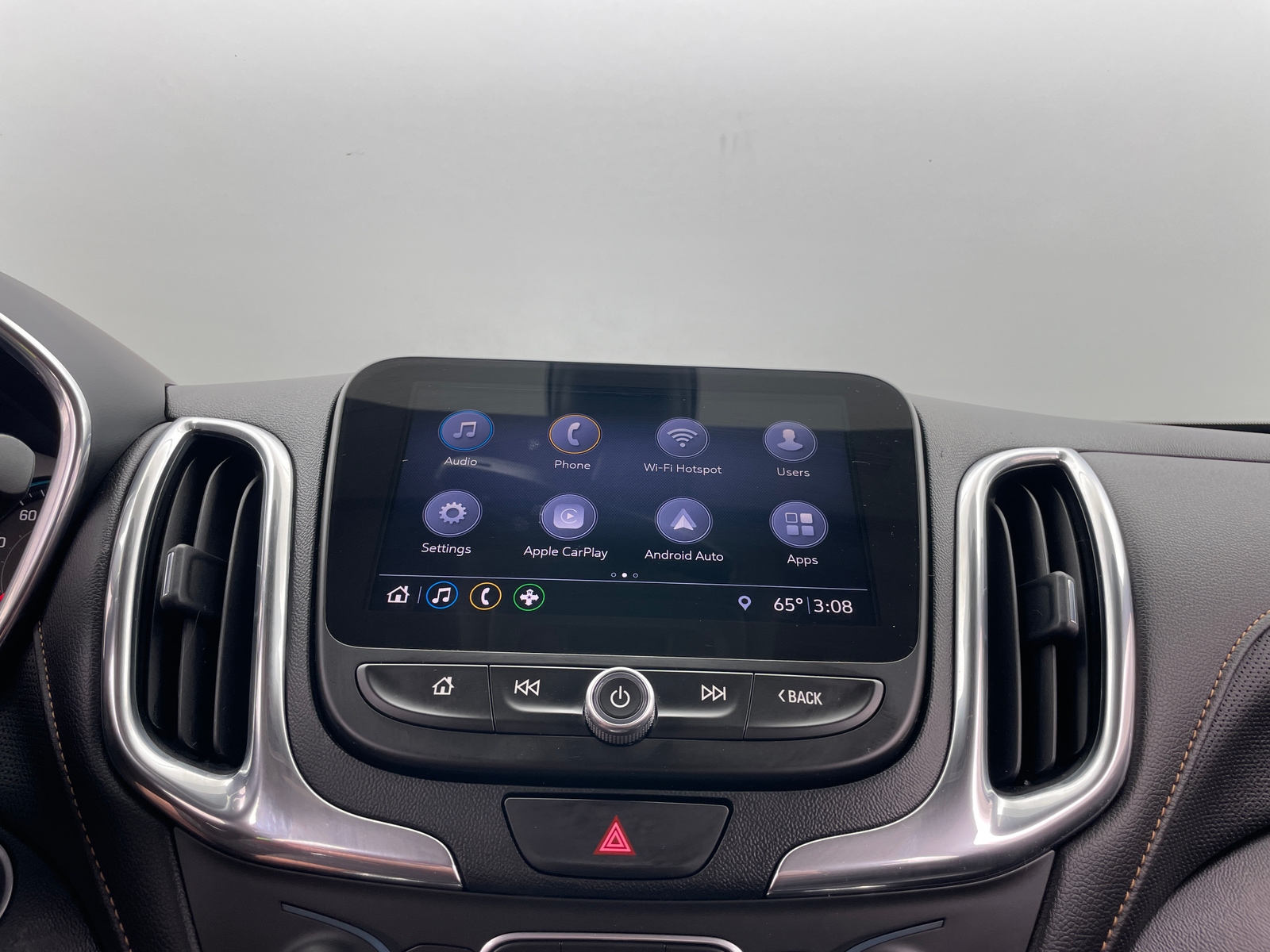 Thumbnail: 2020 Chevrolet Equinox - 3