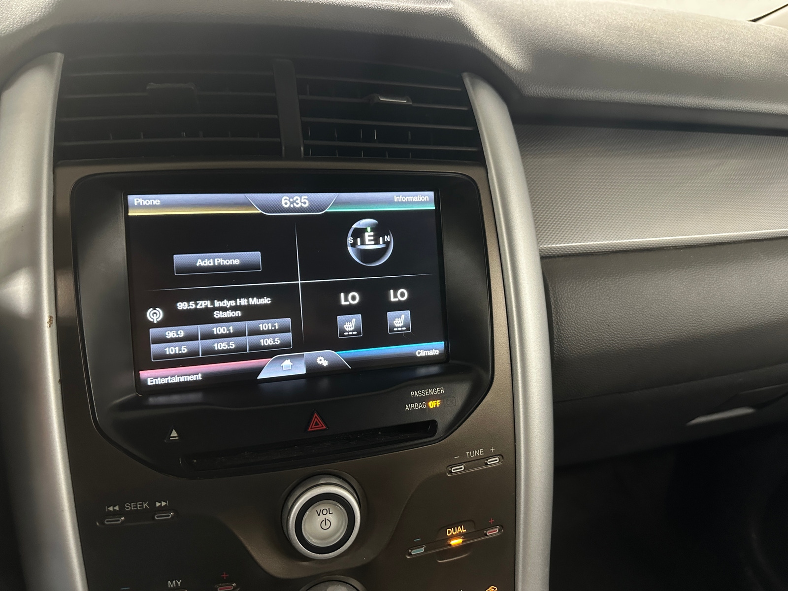 Thumbnail: 2014 Ford Edge - 3