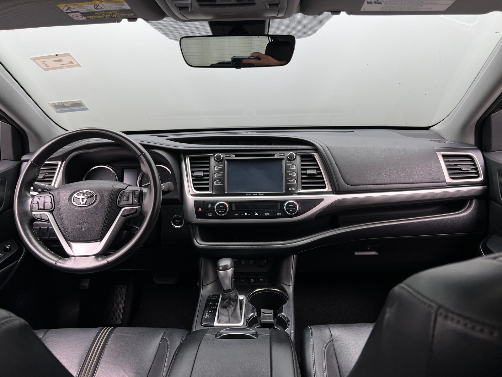 Thumbnail: 2017 Toyota Highlander - 2