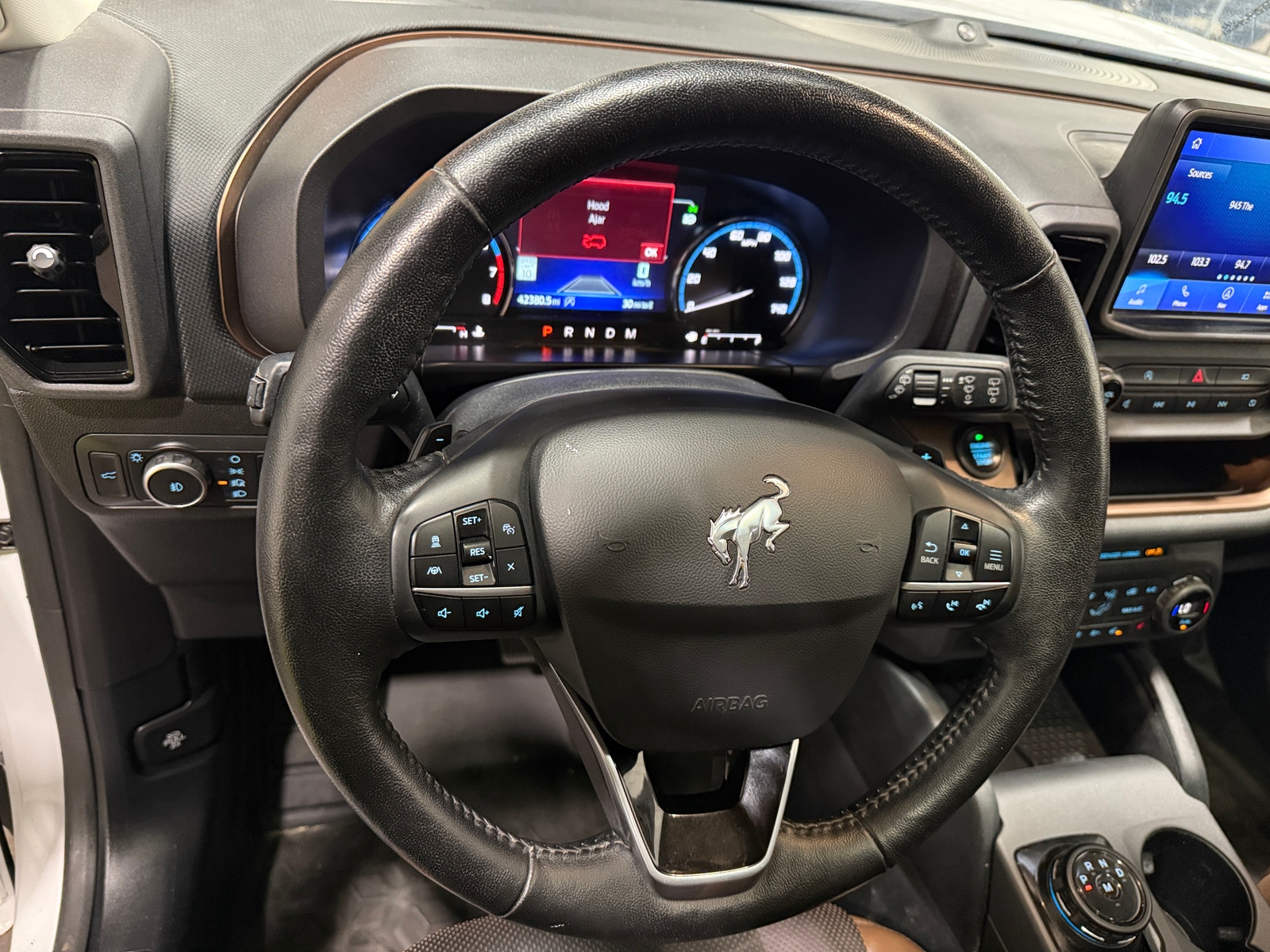 Thumbnail: 2021 Ford Bronco Sport - 4