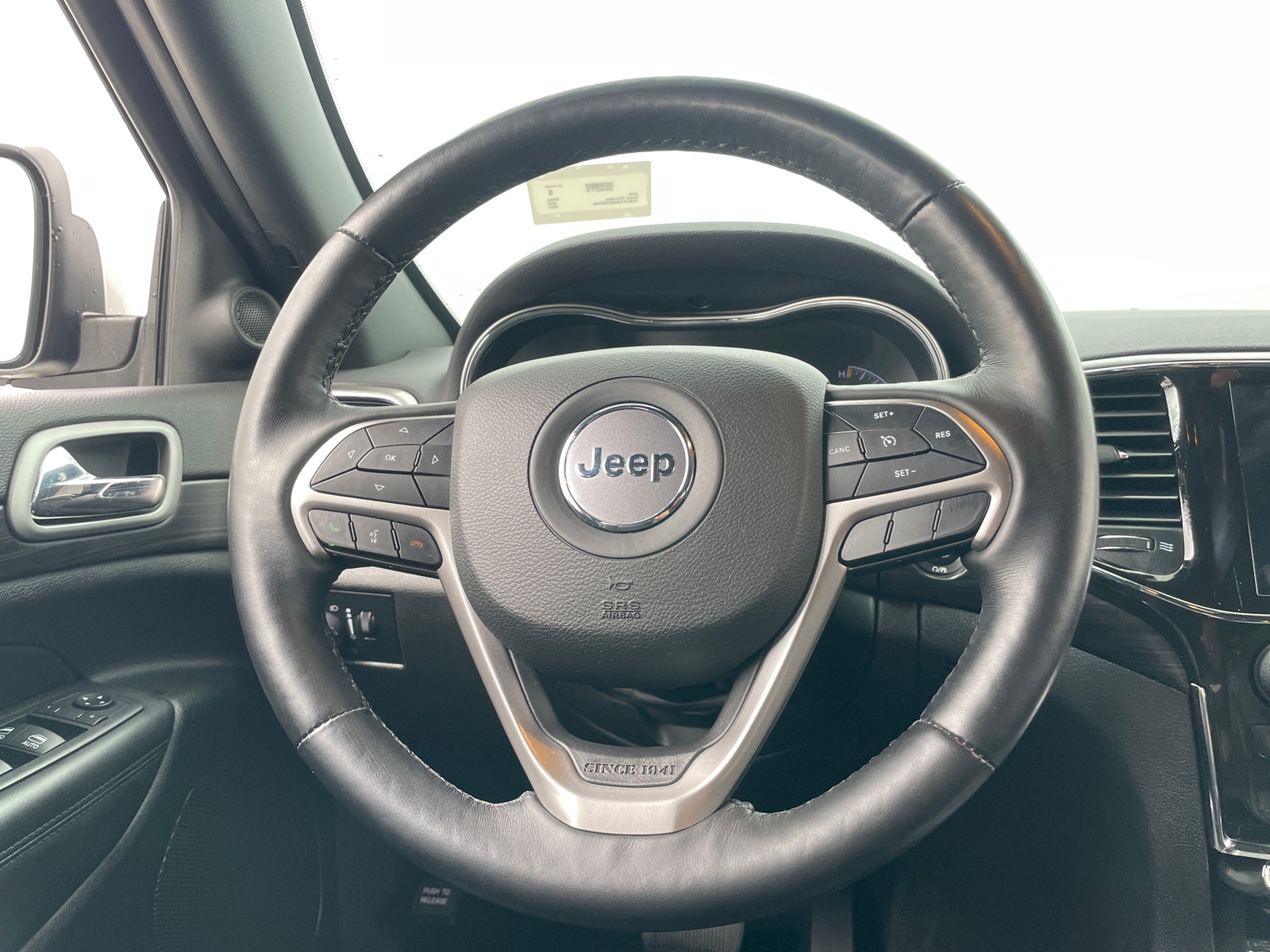 Thumbnail: 2021 Jeep Grand Cherokee - 5
