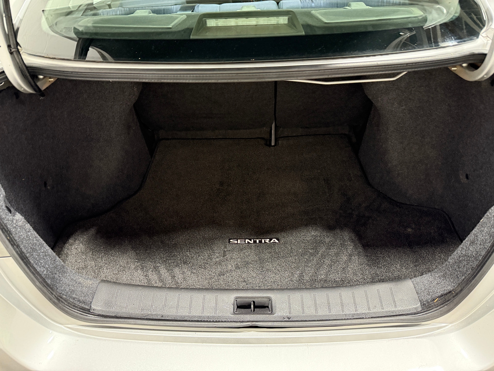 Thumbnail: 2019 Nissan Sentra - 7