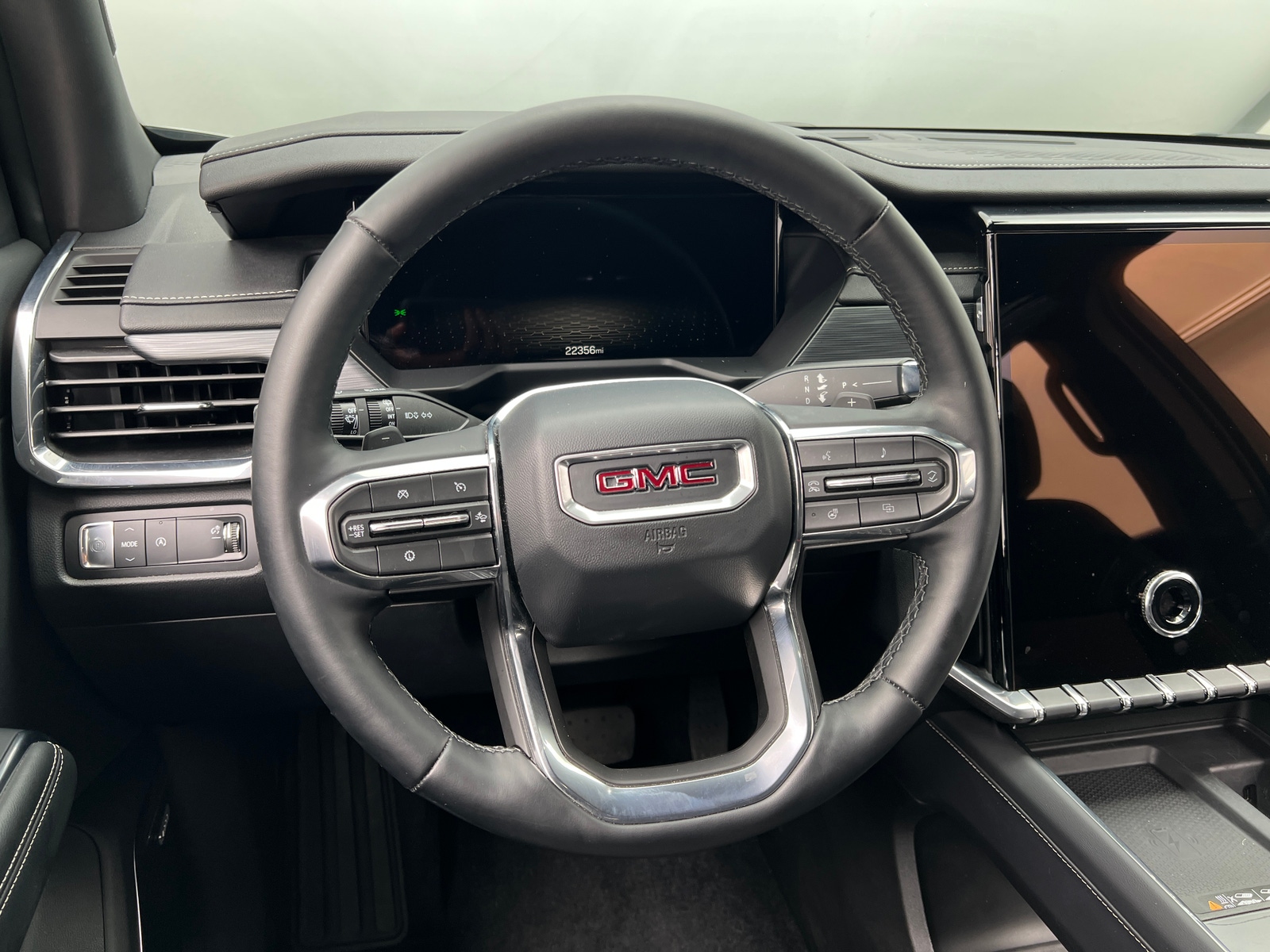 Thumbnail: 2025 GMC Acadia - 5