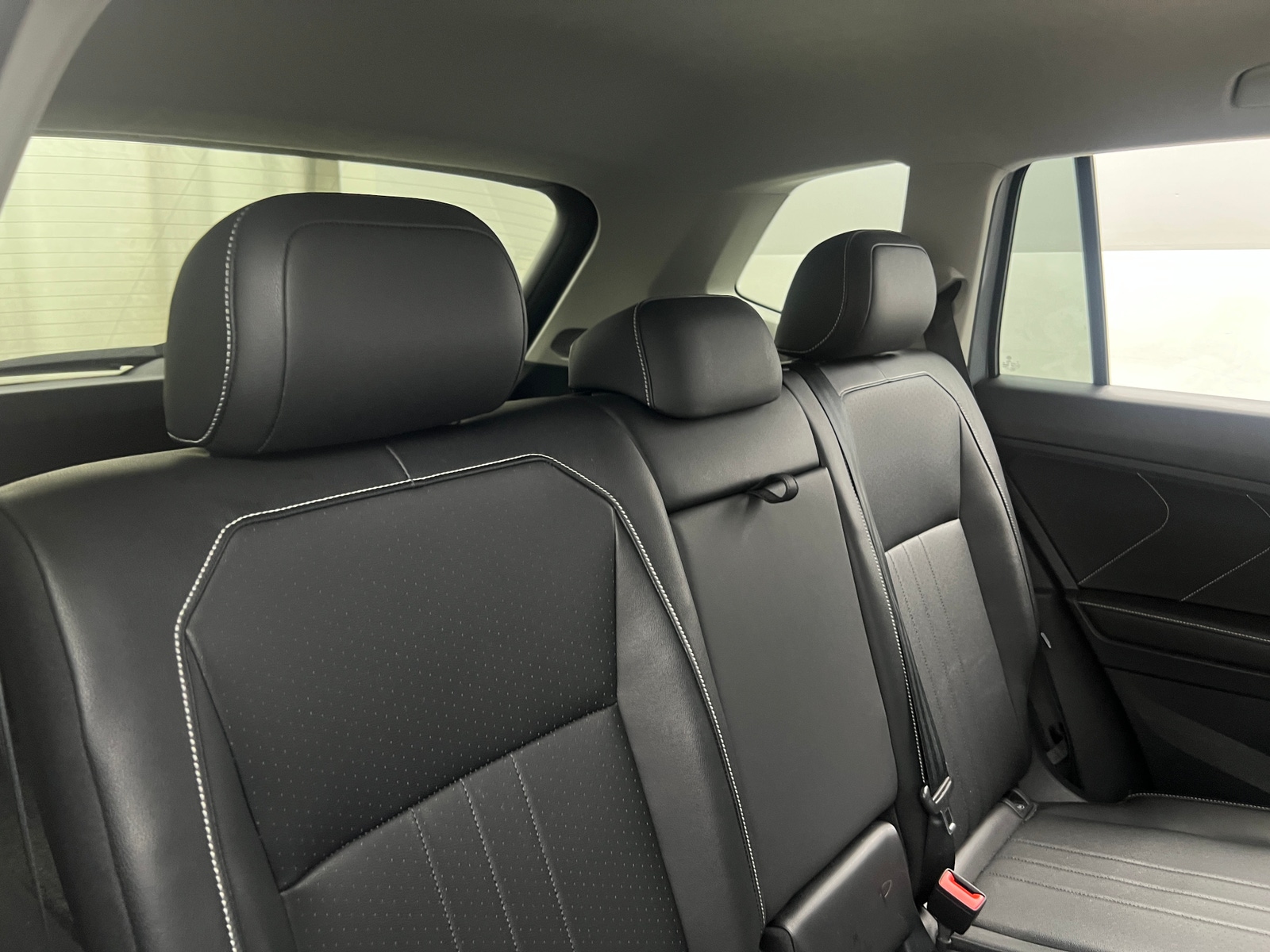 Thumbnail: 2024 Volkswagen Tiguan - 6