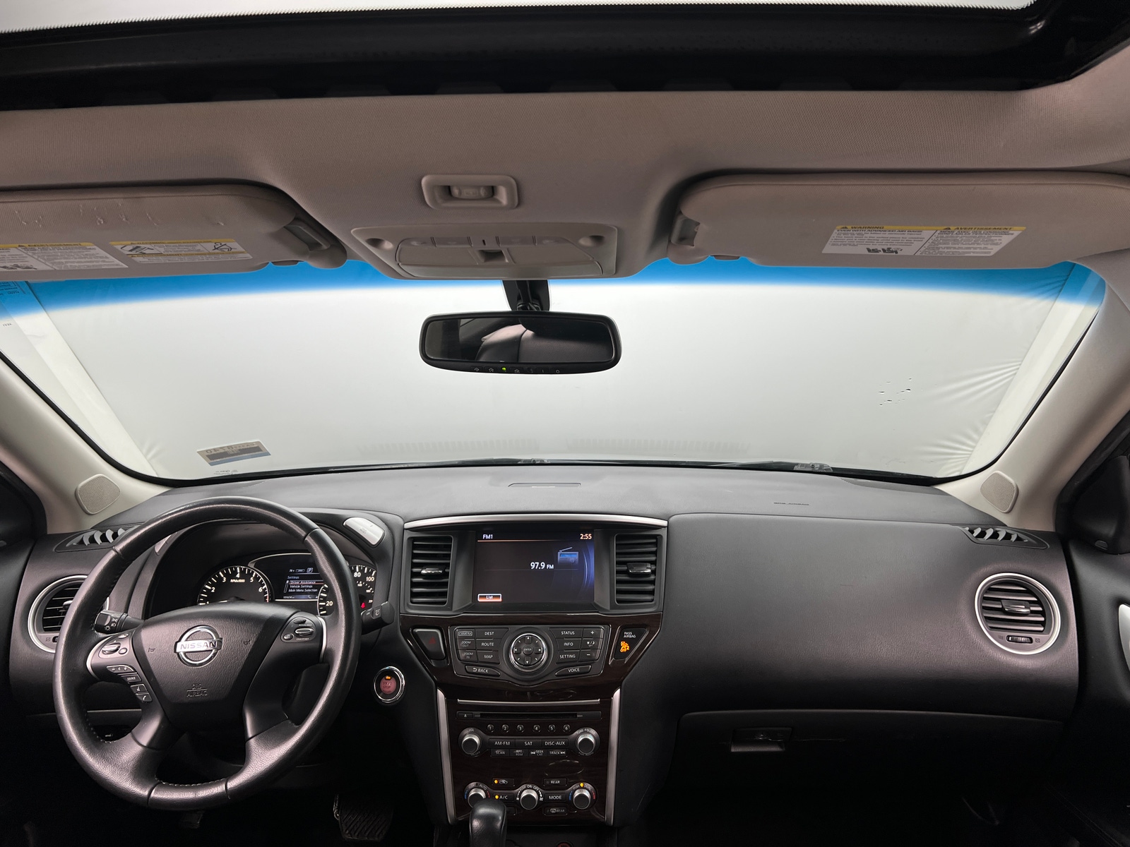 Thumbnail: 2016 Nissan Pathfinder - 2