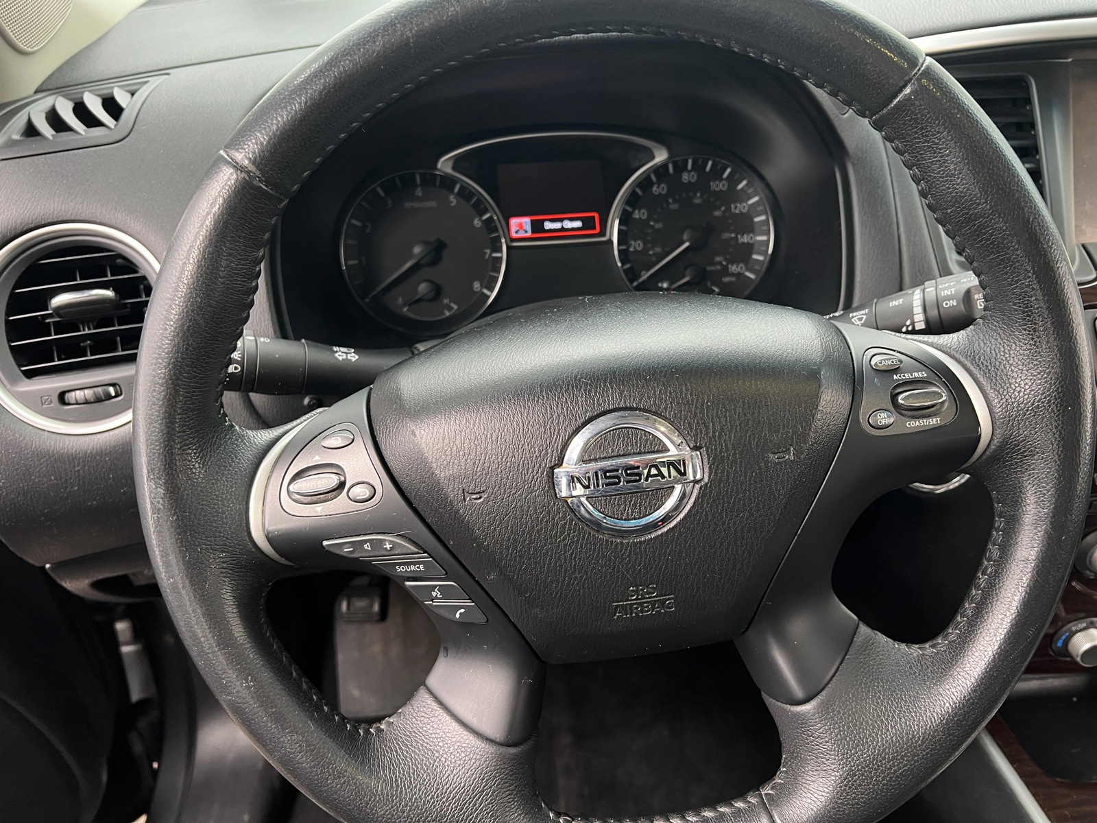 Thumbnail: 2016 Nissan Pathfinder - 4
