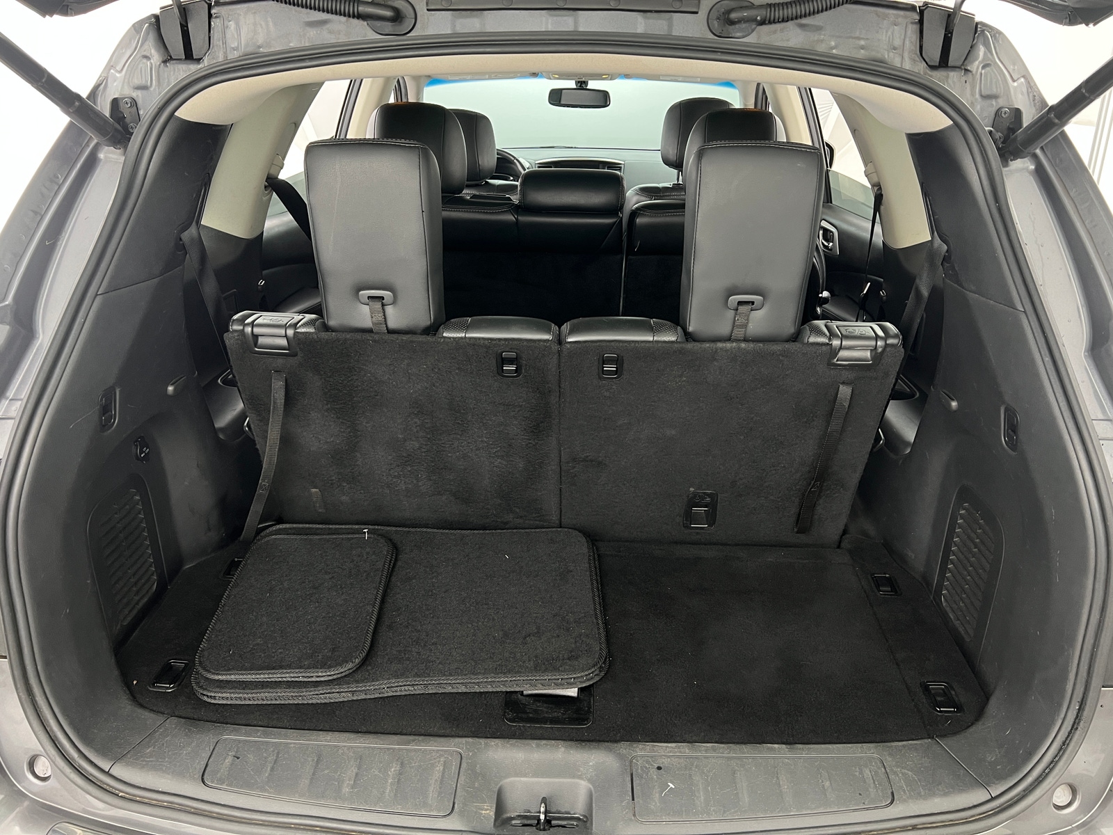 Thumbnail: 2016 Nissan Pathfinder - 6