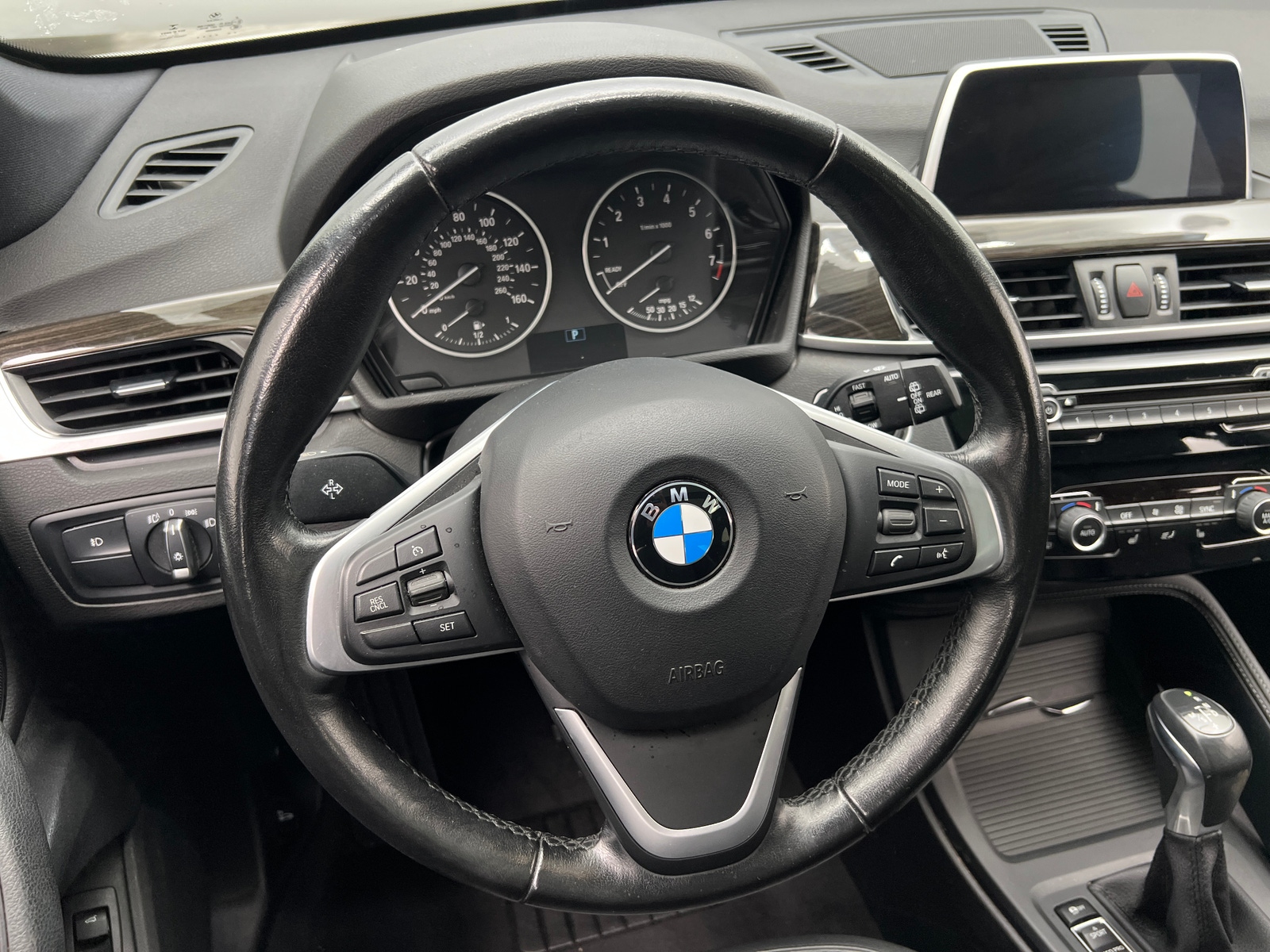 Thumbnail: 2018 BMW X1 - 4