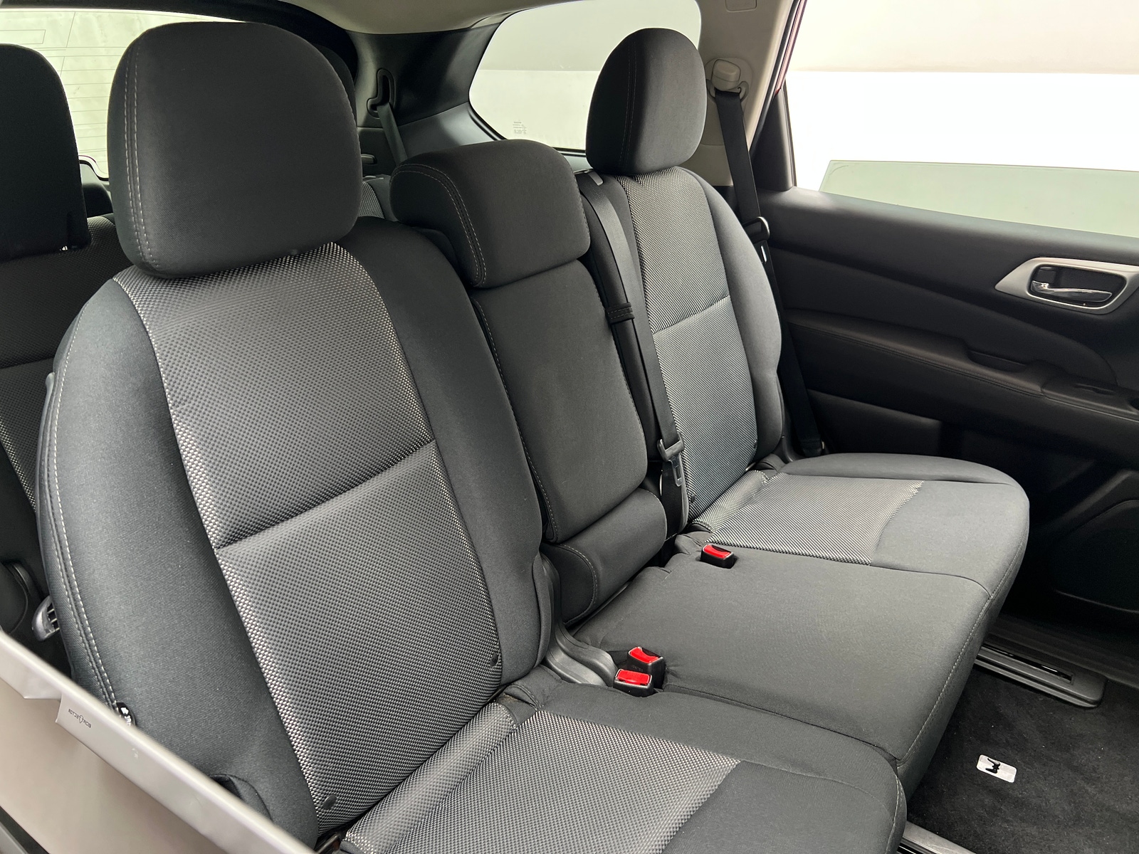 Thumbnail: 2019 Nissan Pathfinder - 6