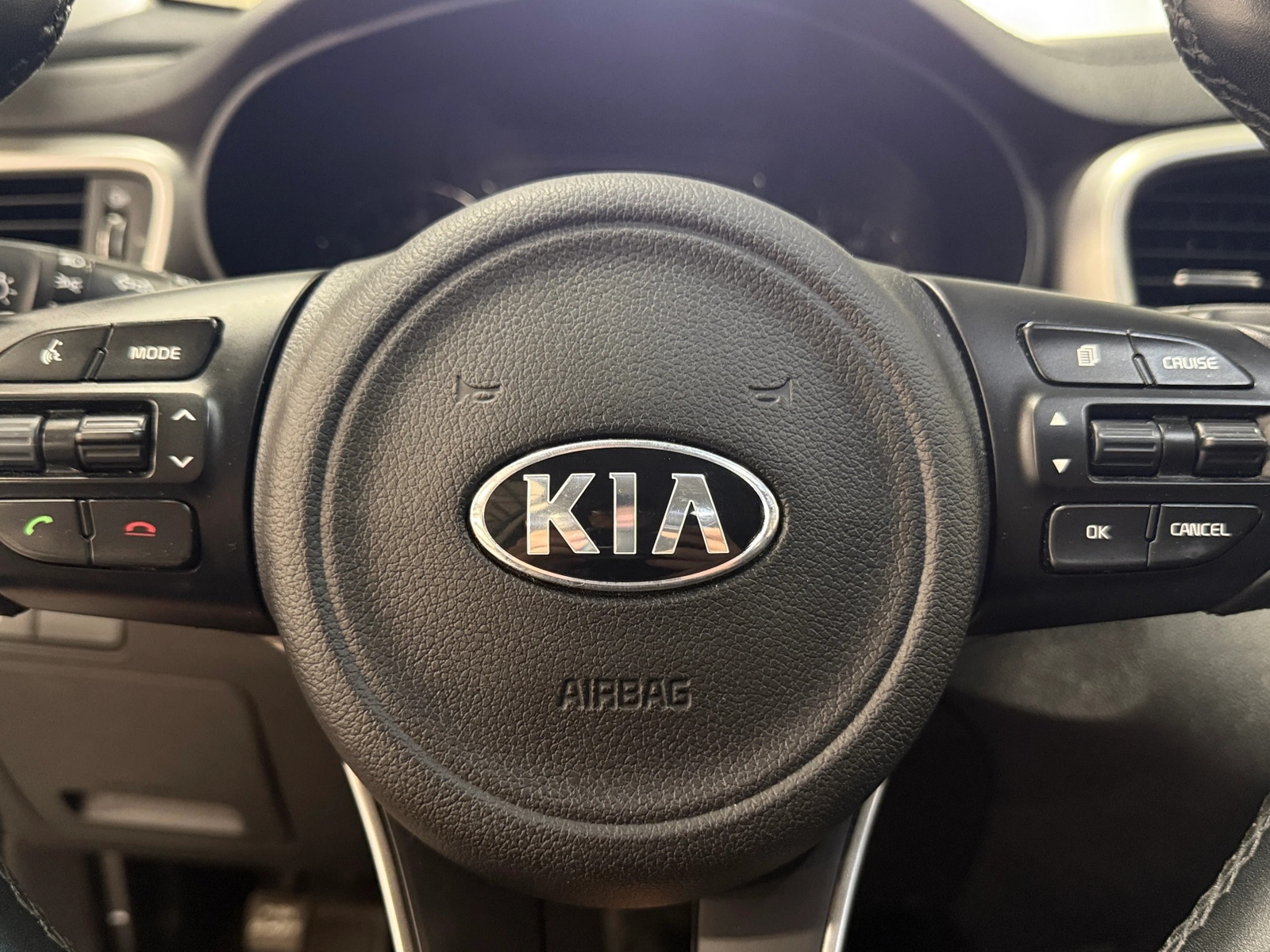 Thumbnail: 2018 Kia Sorento - 5