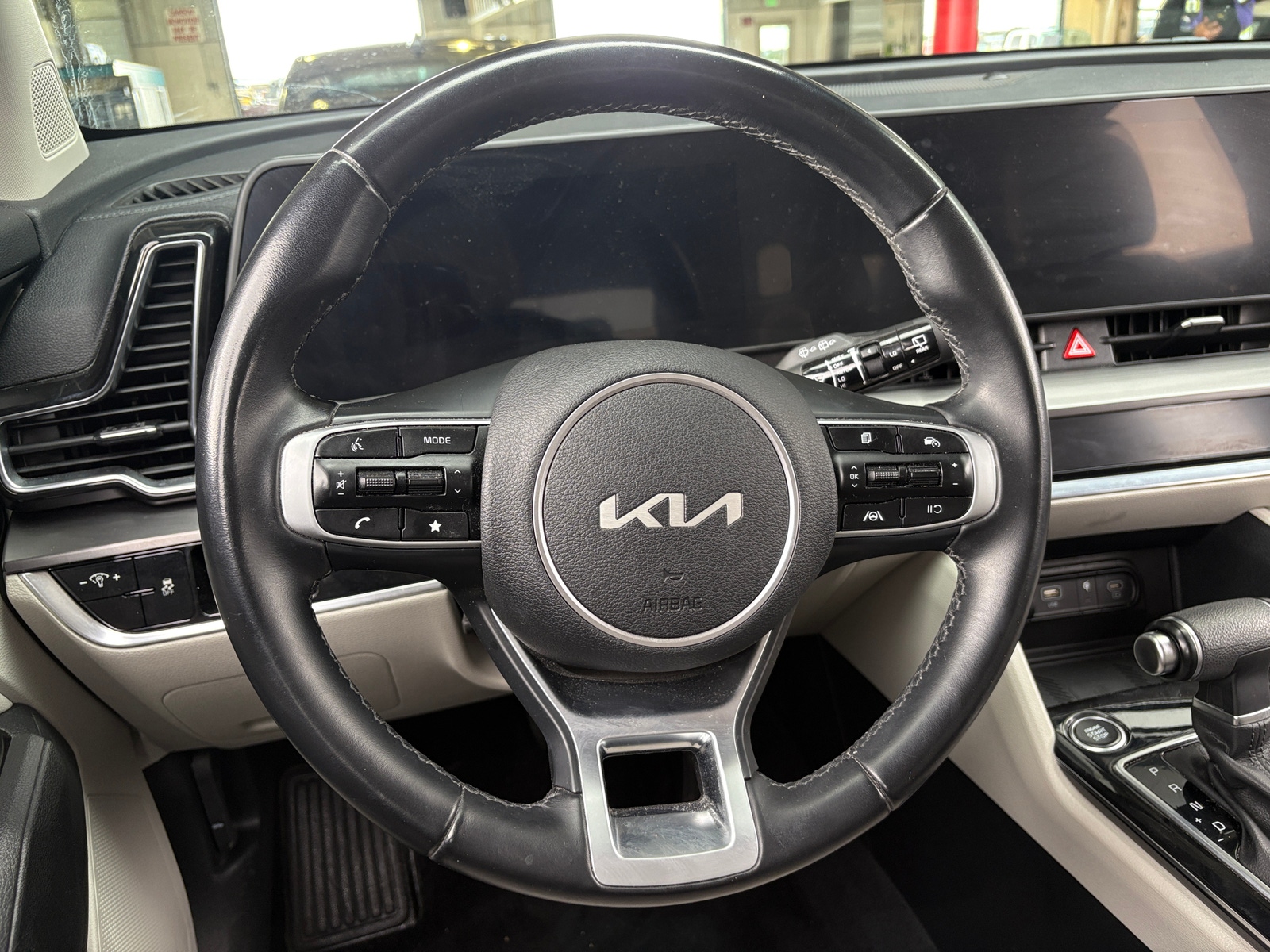Thumbnail: 2023 Kia Sportage - 4