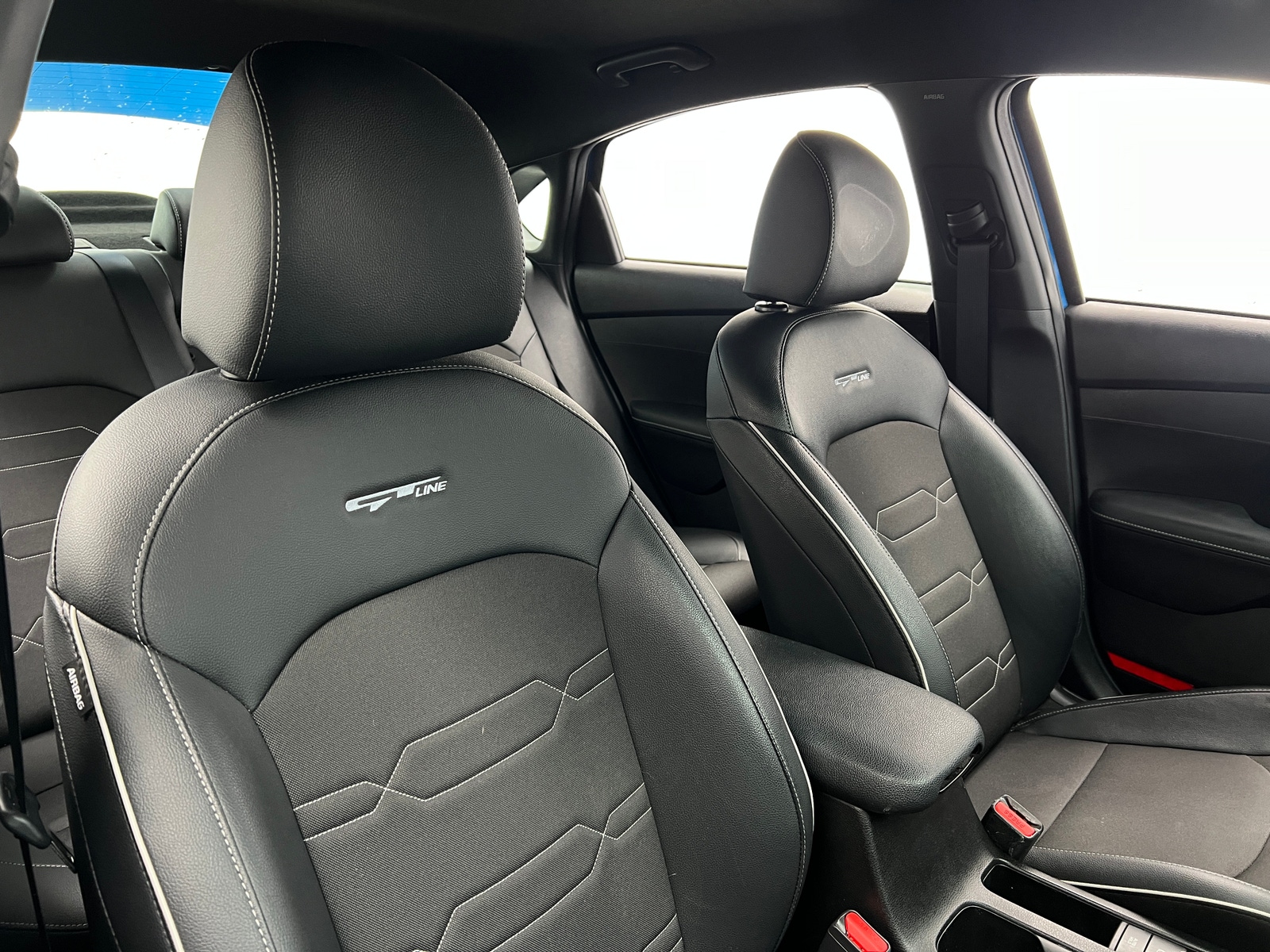 Thumbnail: 2023 Kia Forte - 2