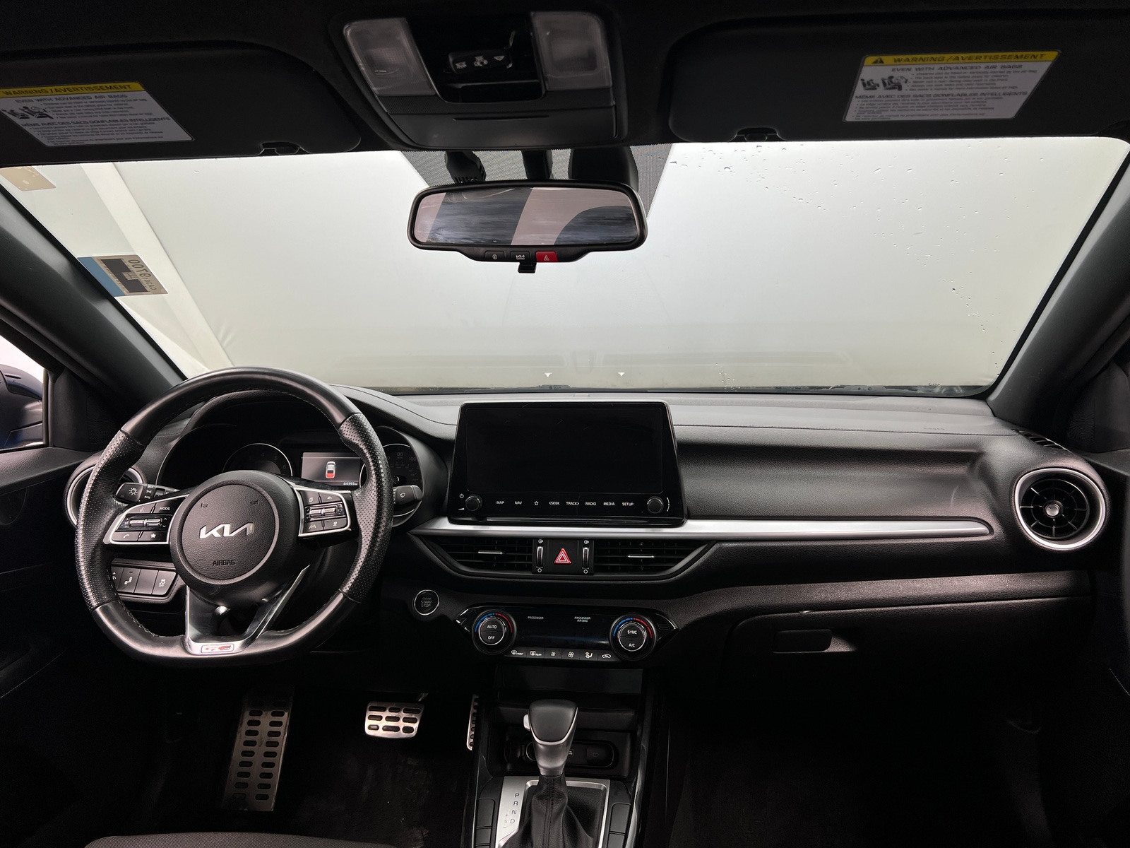 Thumbnail: 2023 Kia Forte - 3