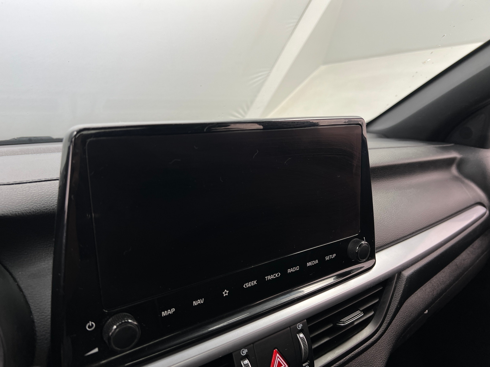 Thumbnail: 2023 Kia Forte - 4