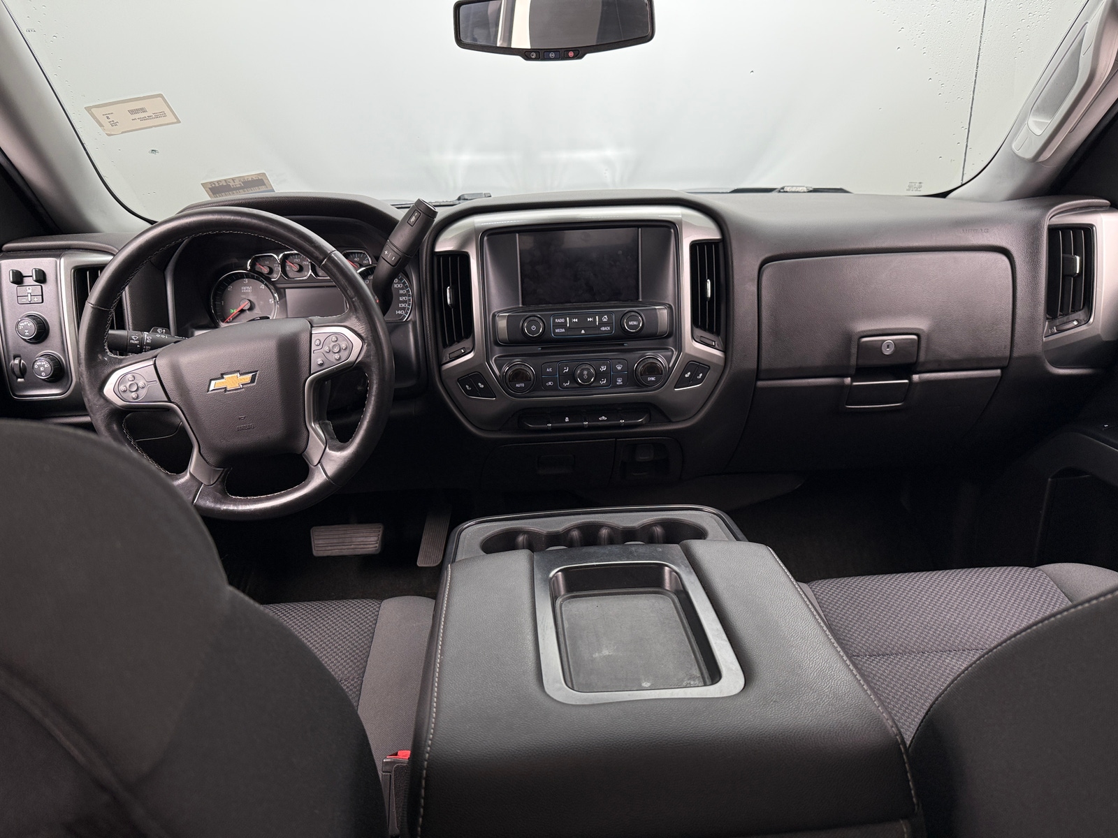 Thumbnail: 2018 Chevrolet Silverado 1500 - 3