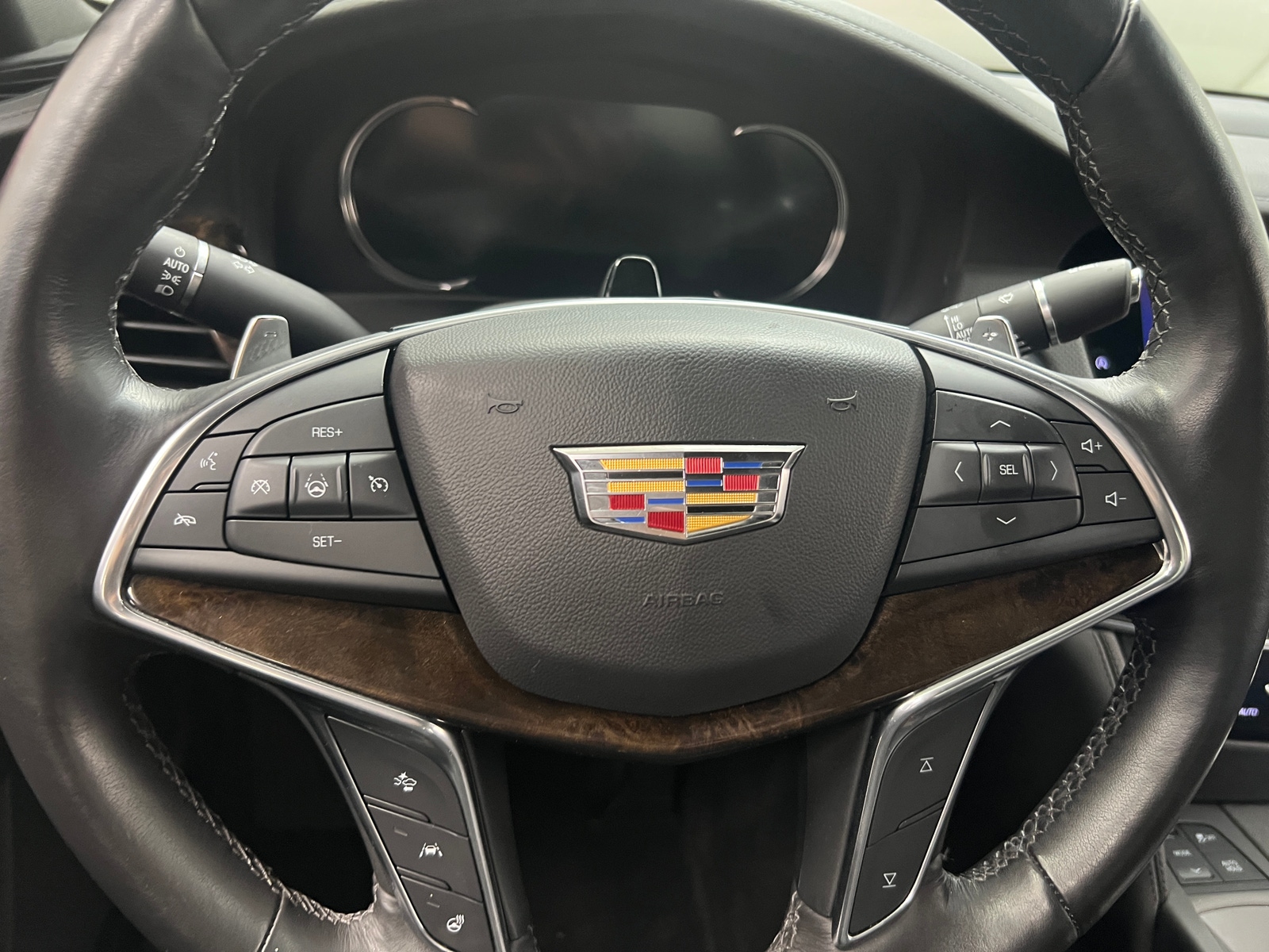 Thumbnail: 2020 Cadillac CT6 - 4
