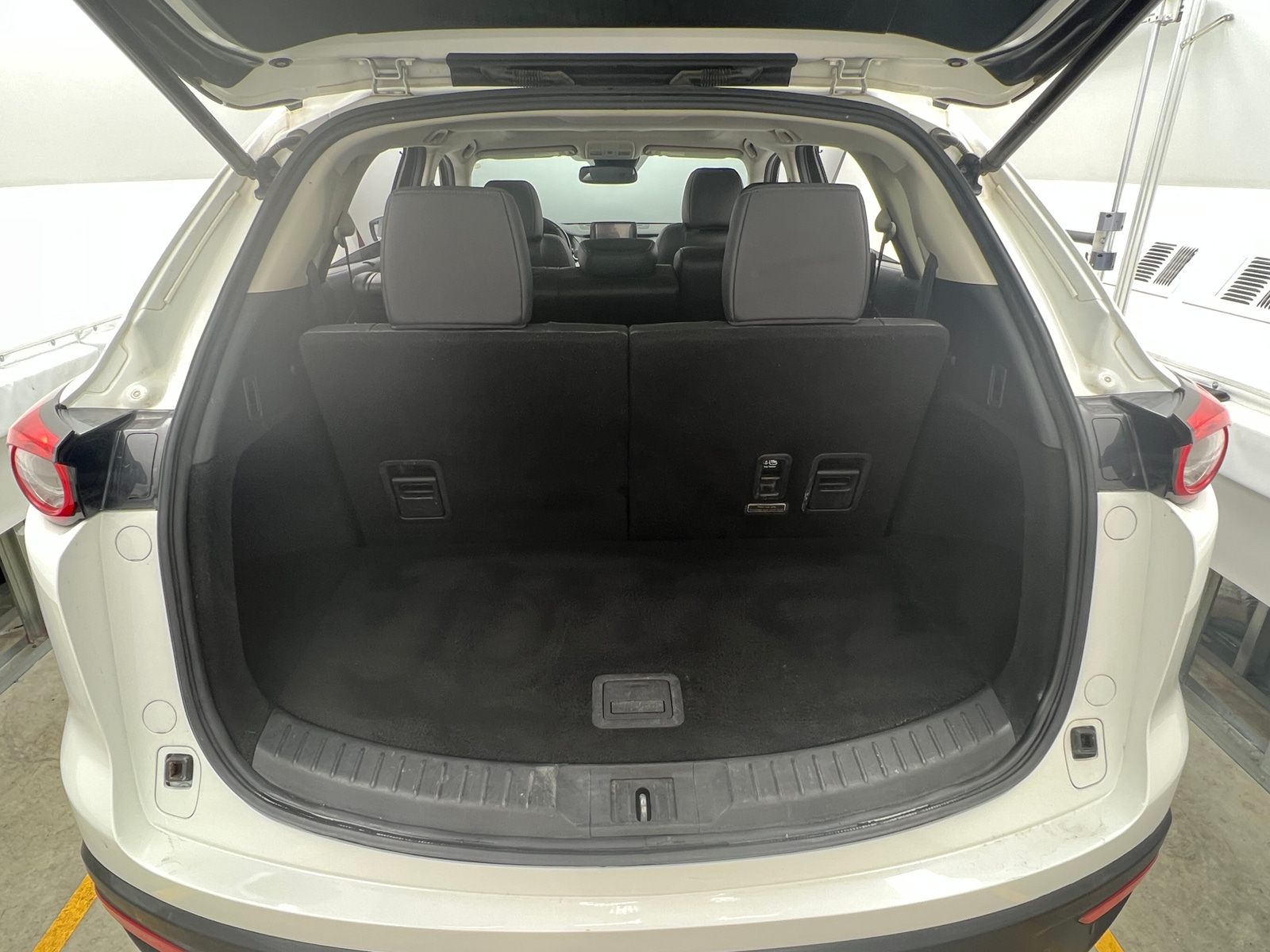 Thumbnail: 2018 Mazda CX-9 - 6