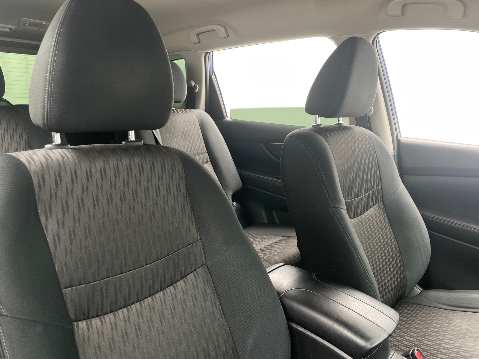 Thumbnail: 2018 Nissan Rogue - 2