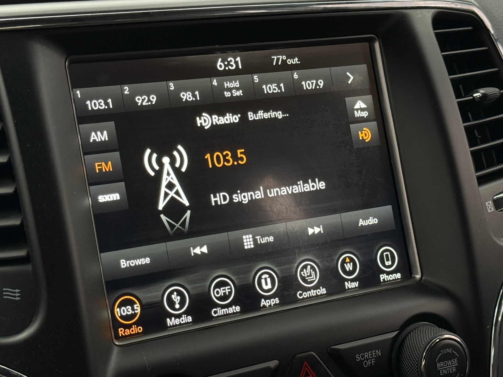 Thumbnail: 2018 Jeep Grand Cherokee - 4