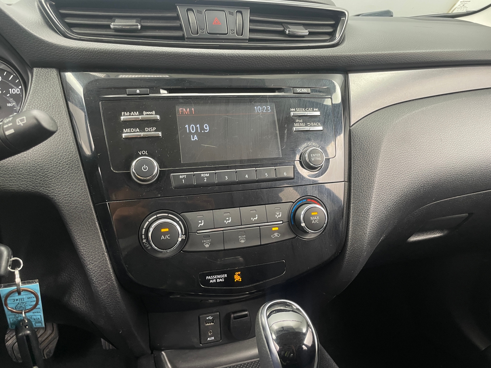 Thumbnail: 2018 Nissan Rogue Sport - 4