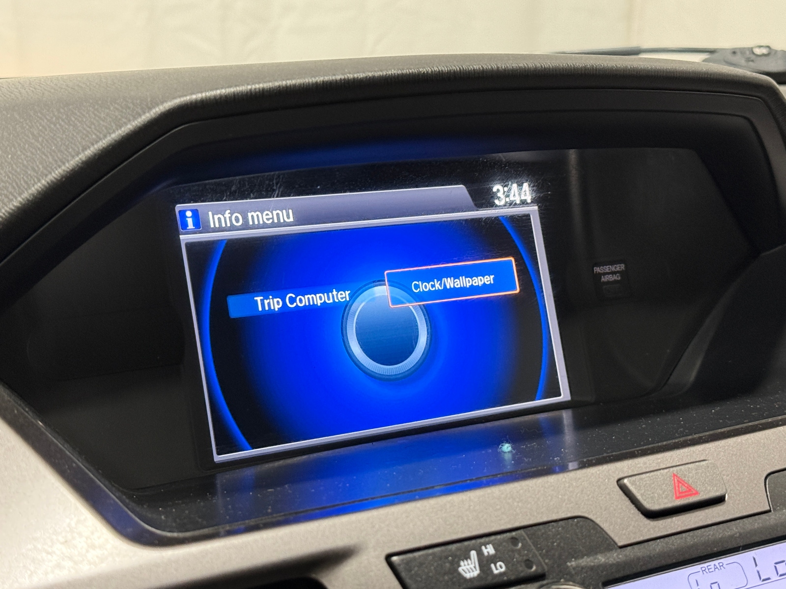 Thumbnail: 2015 Honda Odyssey - 3
