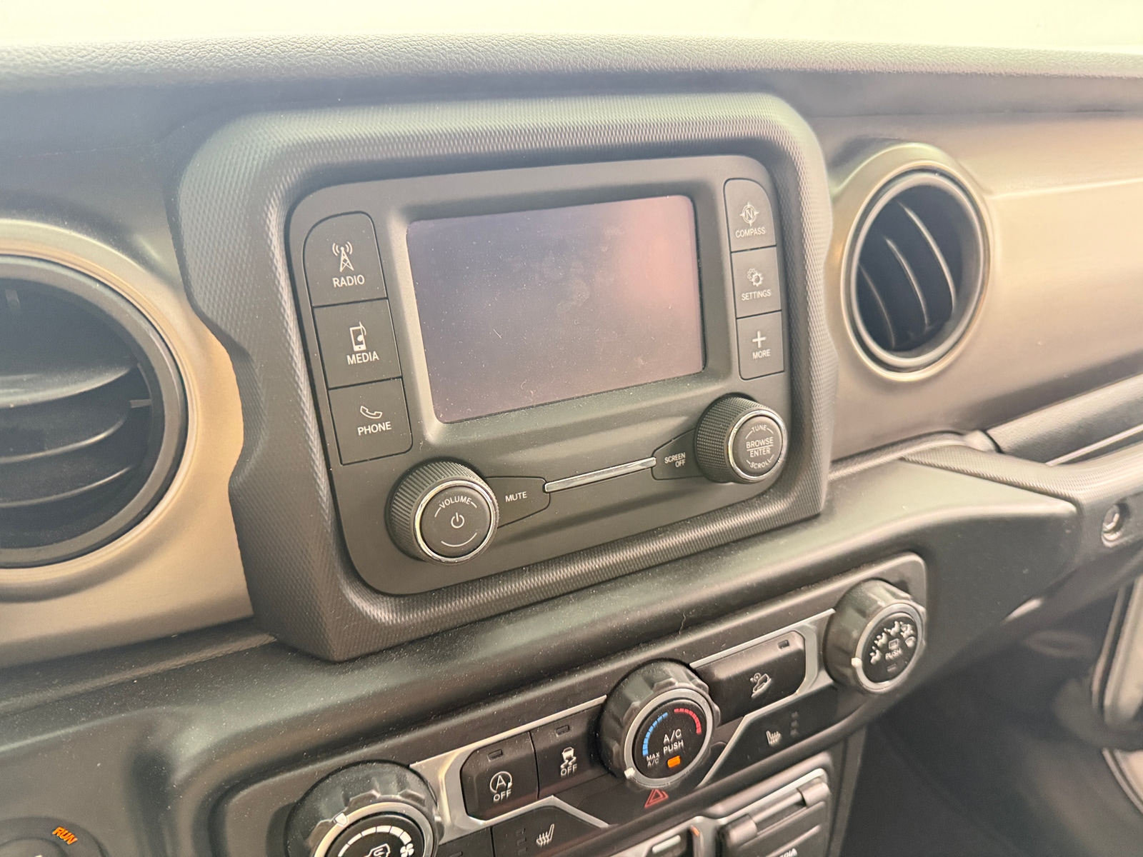 Thumbnail: 2020 Jeep Wrangler - 4