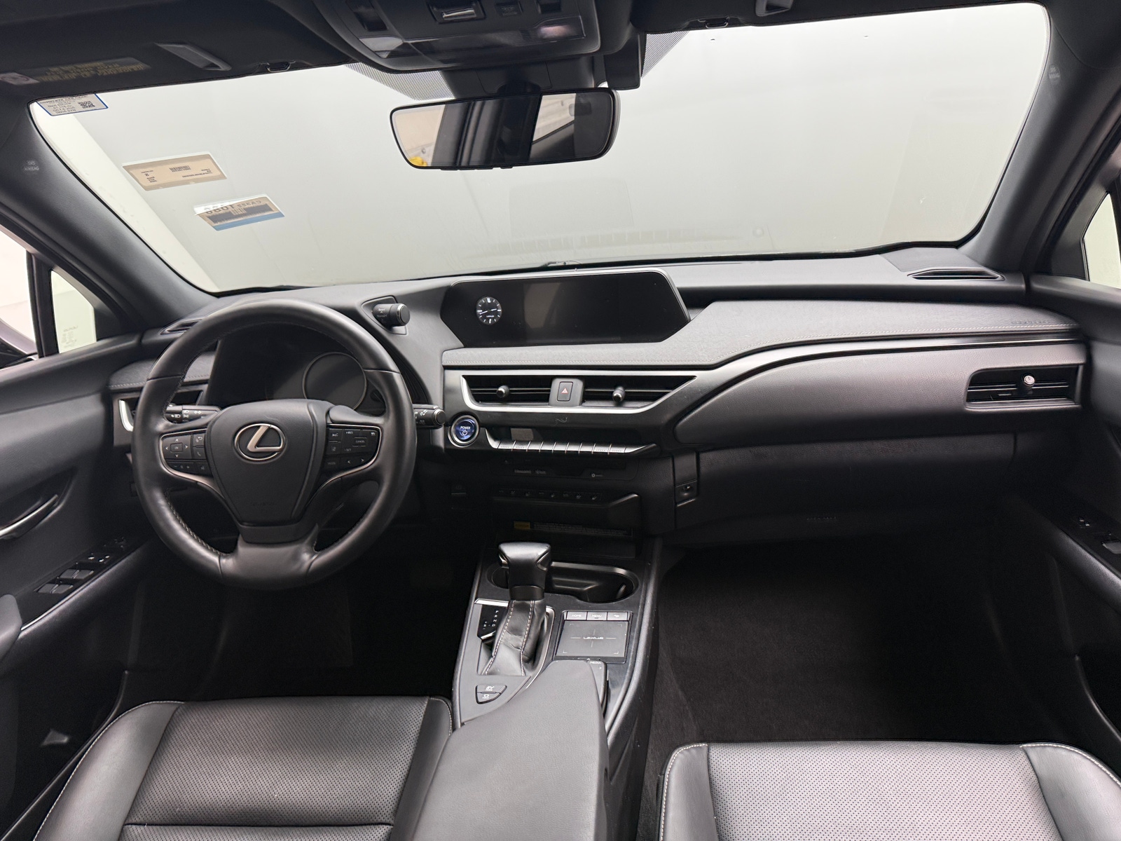 Thumbnail: 2020 Lexus UX - 2