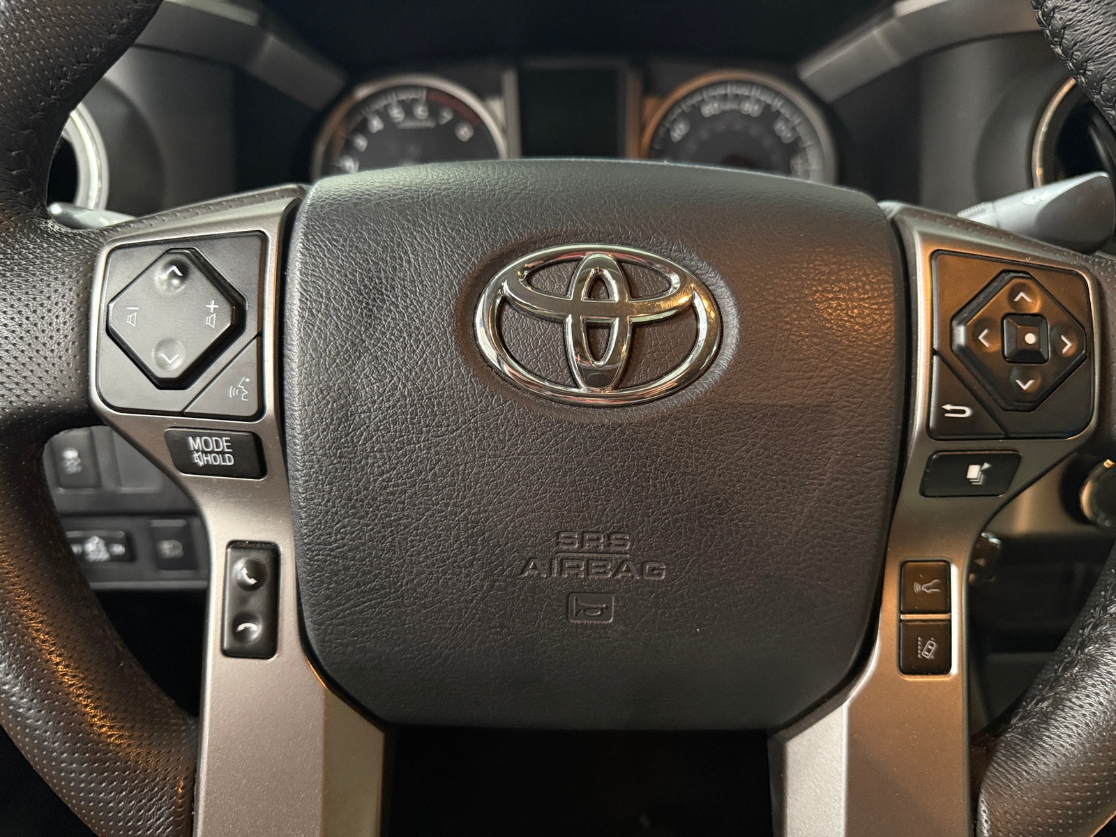 Thumbnail: 2020 Toyota Tacoma - 5