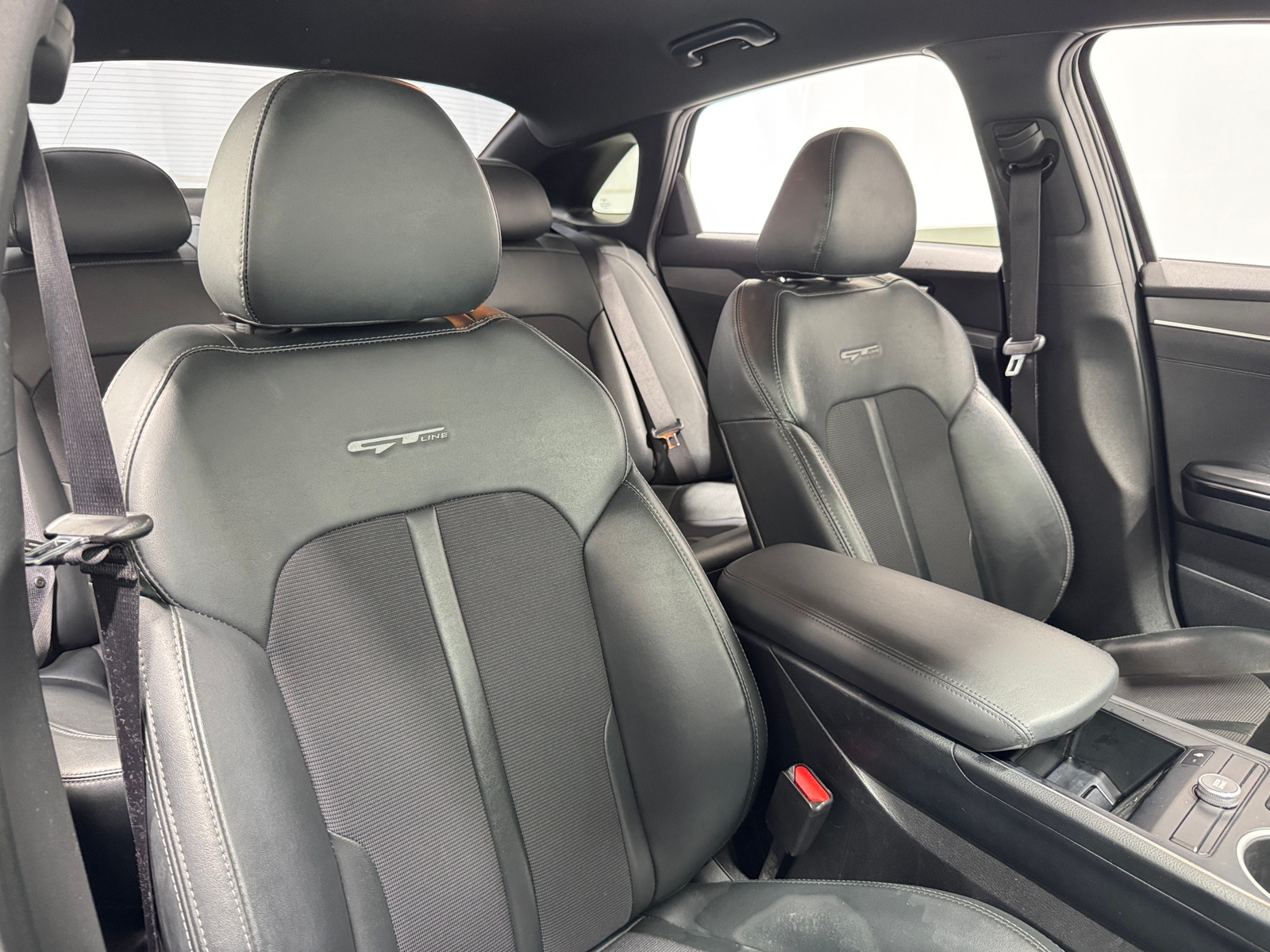 Thumbnail: 2022 Kia K5 - 2