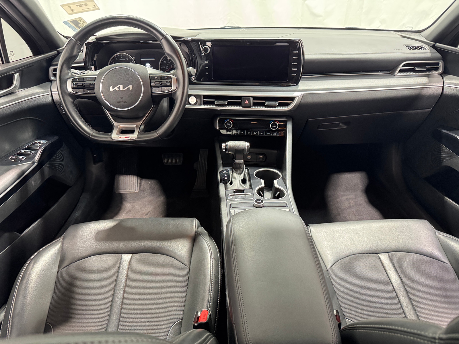 Thumbnail: 2022 Kia K5 - 3