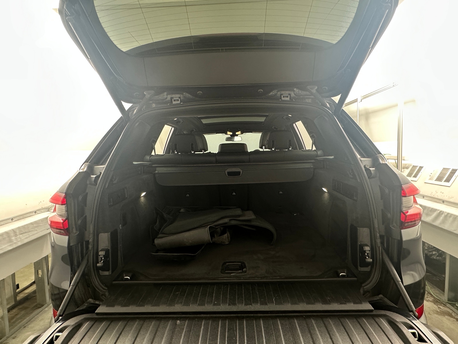 Thumbnail: 2022 BMW X5 - 6