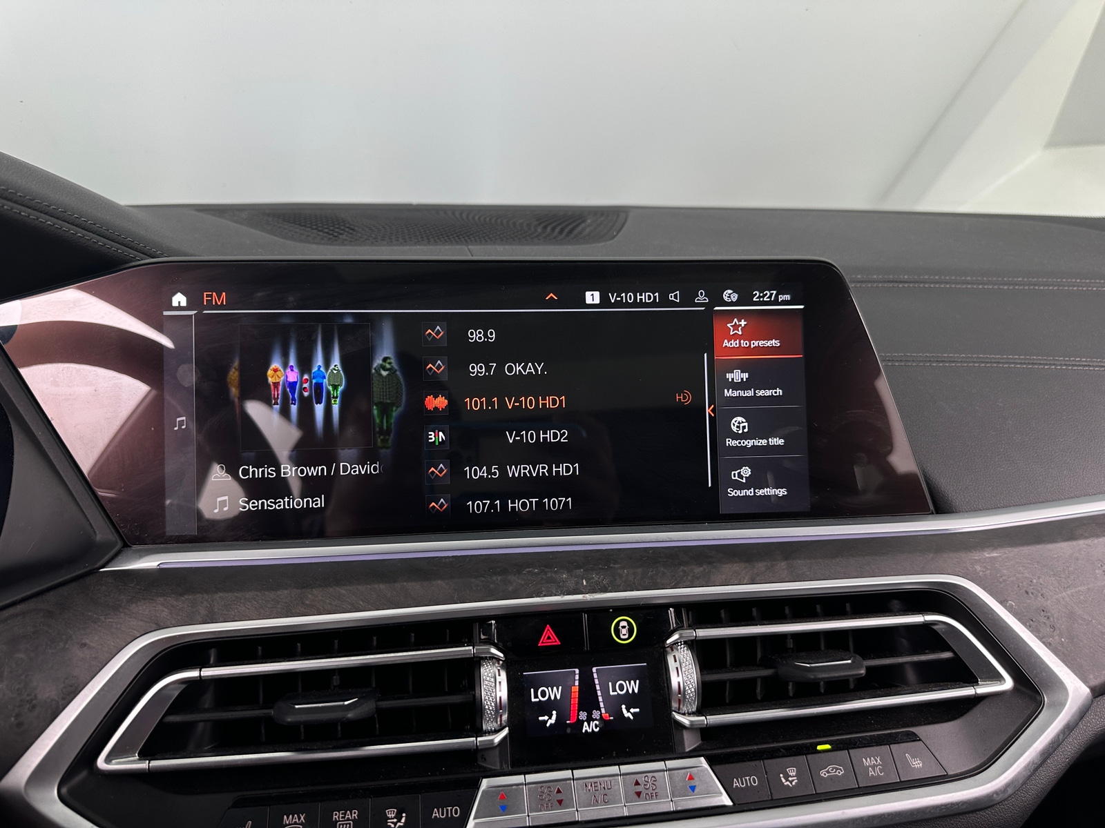 Thumbnail: 2022 BMW X5 - 3