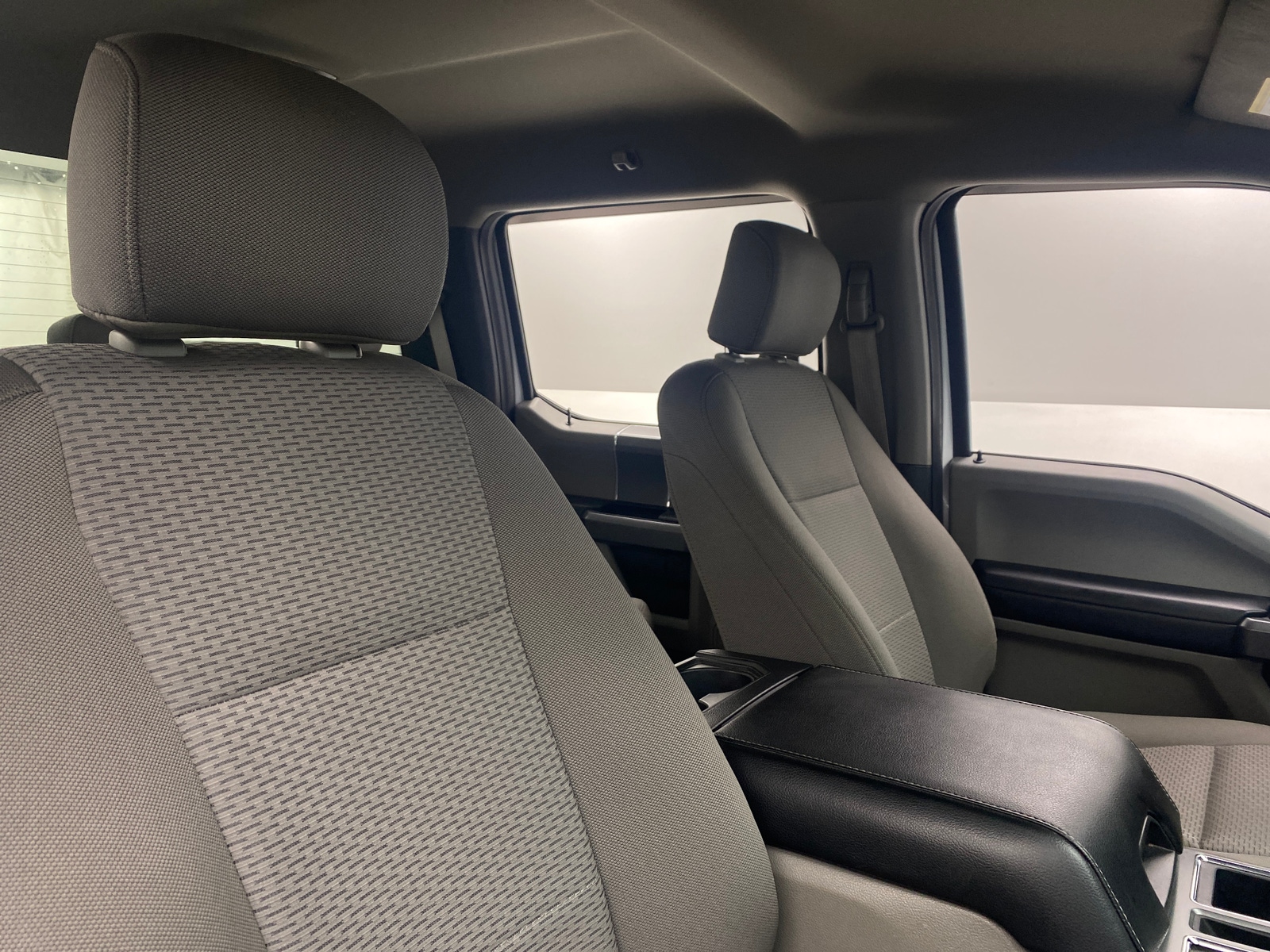 Thumbnail: 2020 Ford Econoline - 2