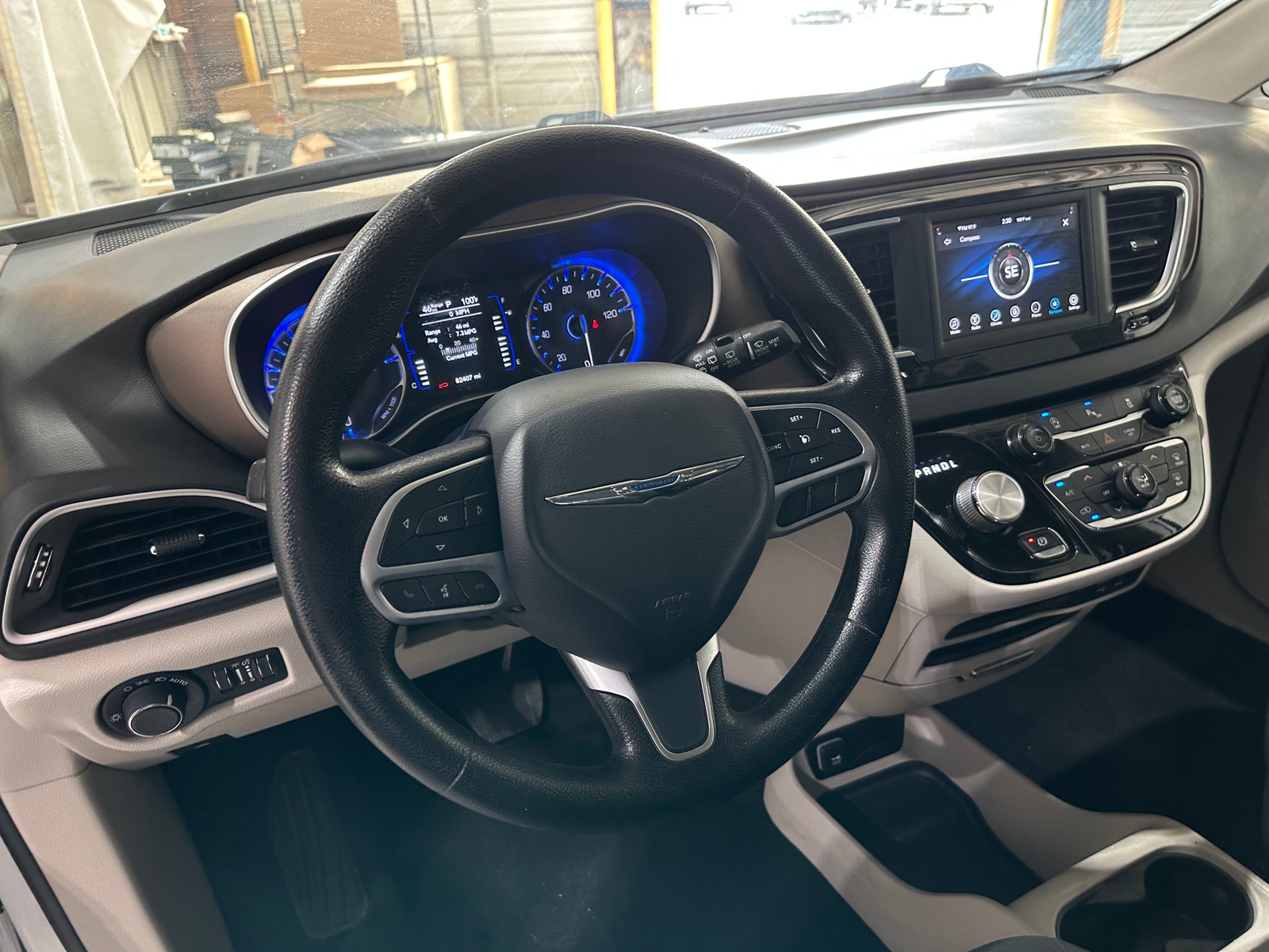 Thumbnail: 2019 Chrysler Pacifica - 5